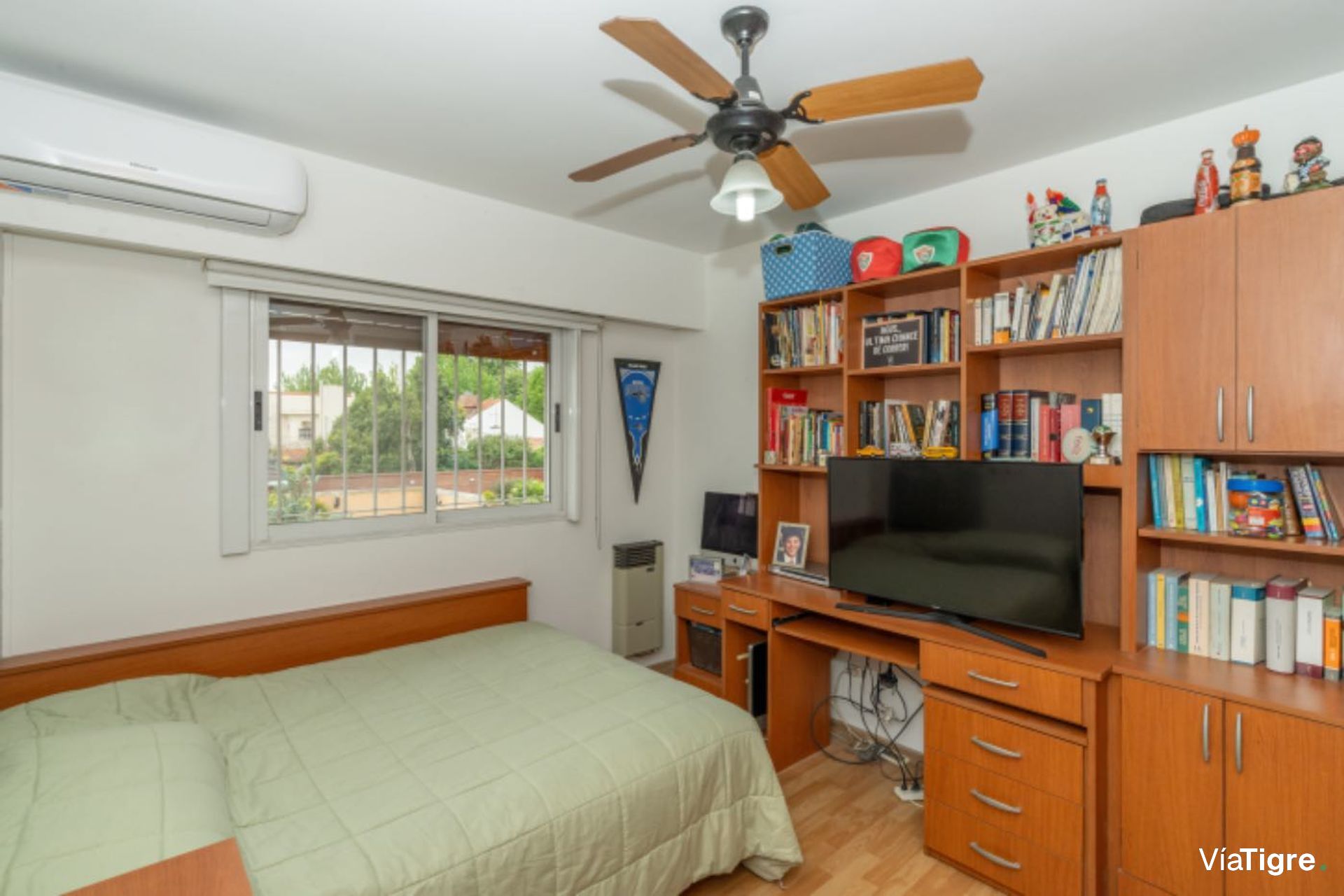 Casa 6 amb c/jardin y pileta en venta Olivos Golf
