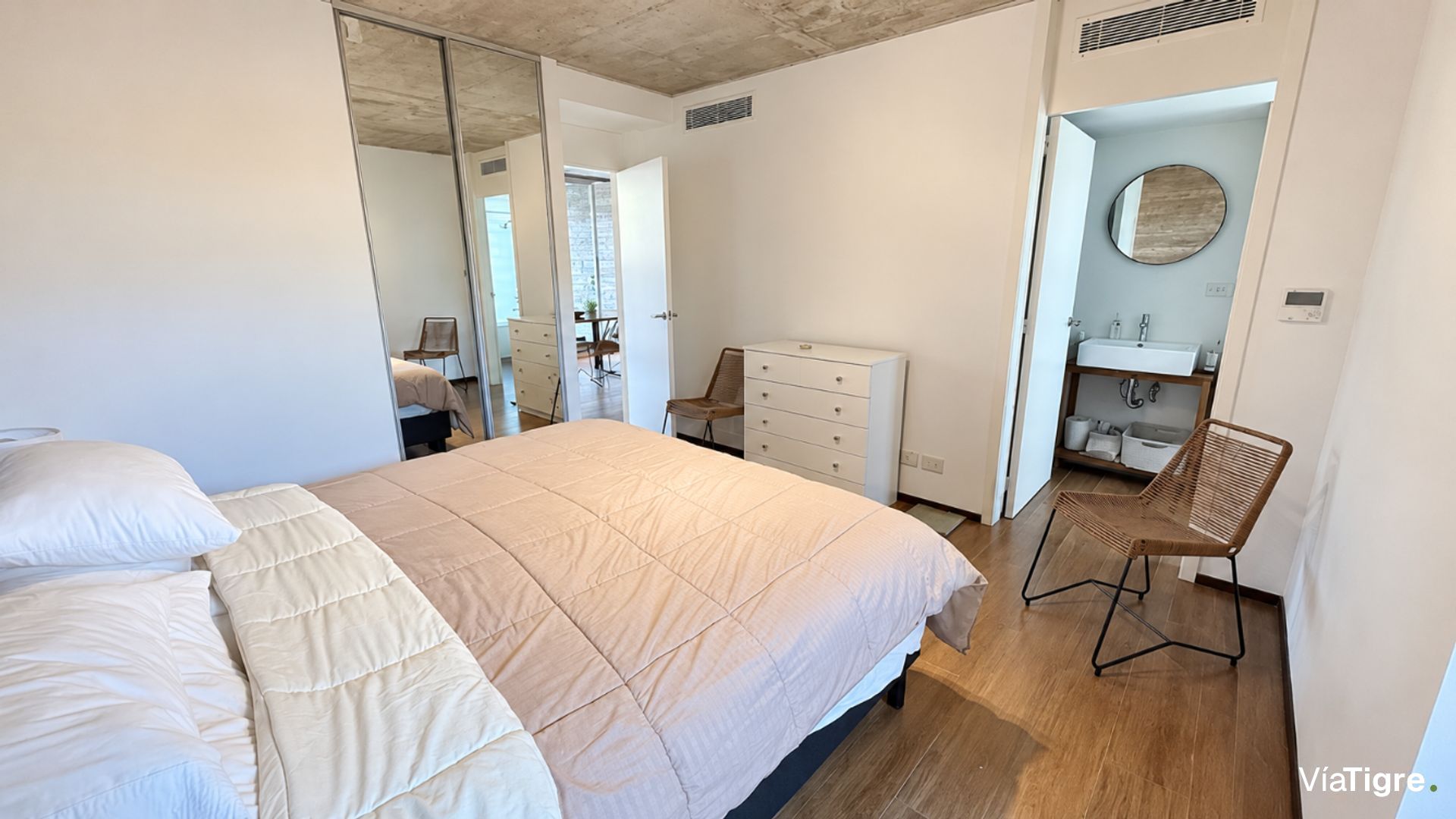 Venta De Departamento / Duplex 3 Amb. Punta Chica