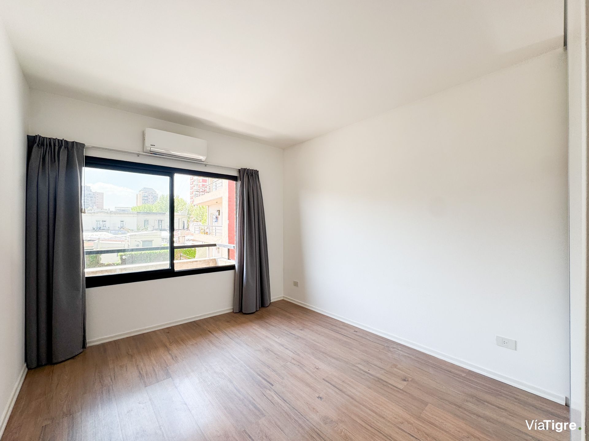 3 ambientes, balcón, parrilla propia y amenities