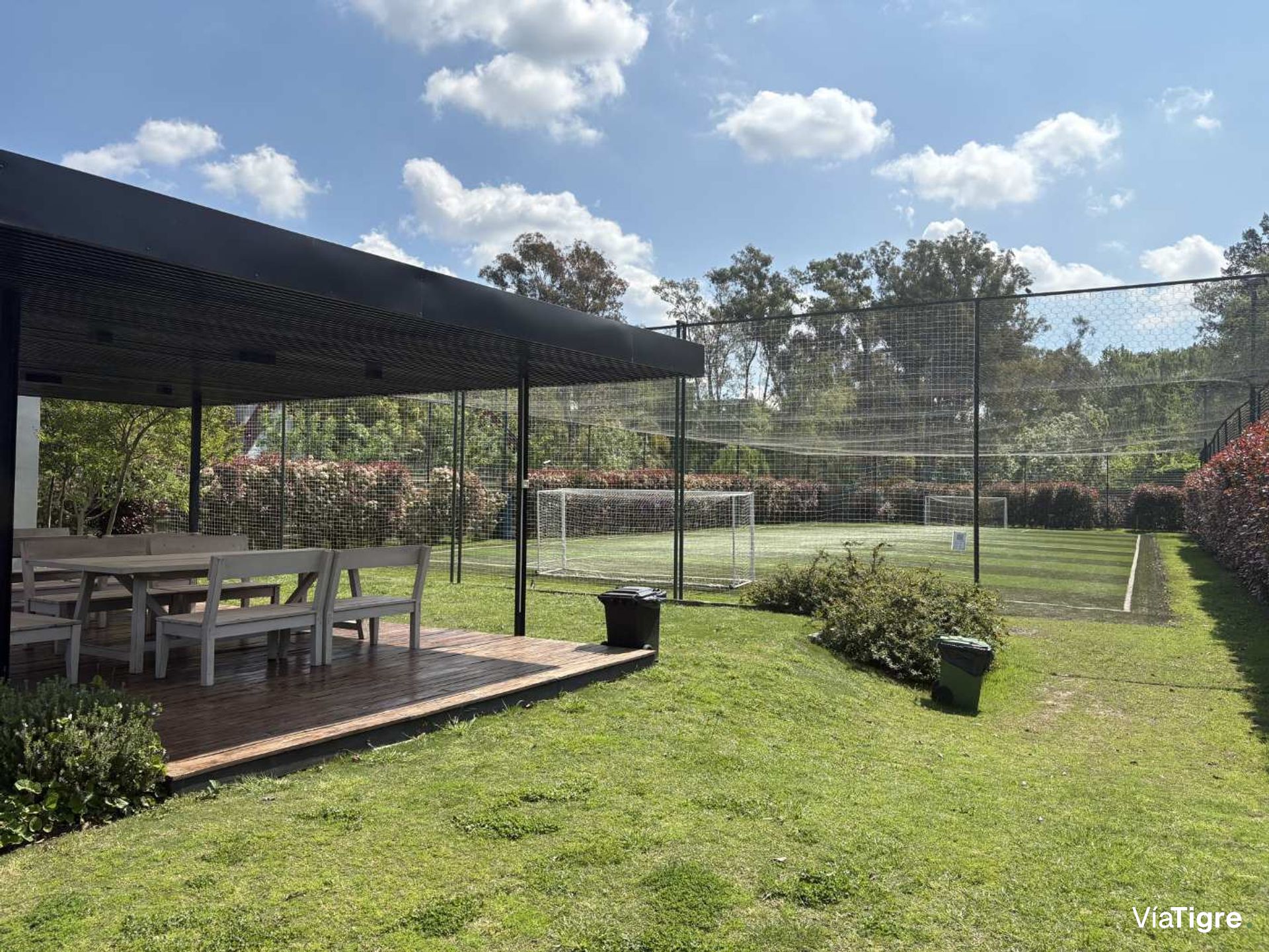 Venta Excte. Lote Al Rio - Barrio El Yatch