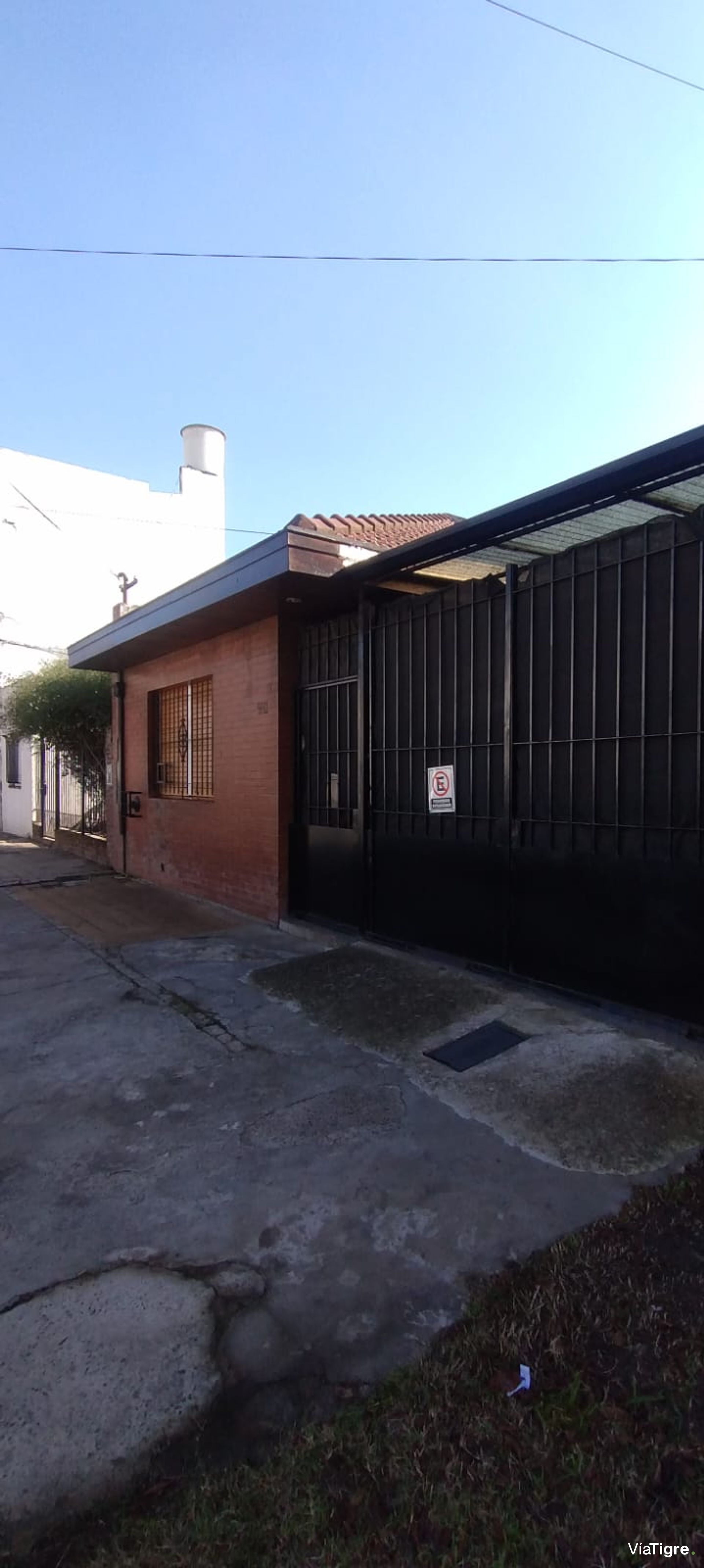 Venta Casa 3 Ambientes Con Cochera Y Quincho
