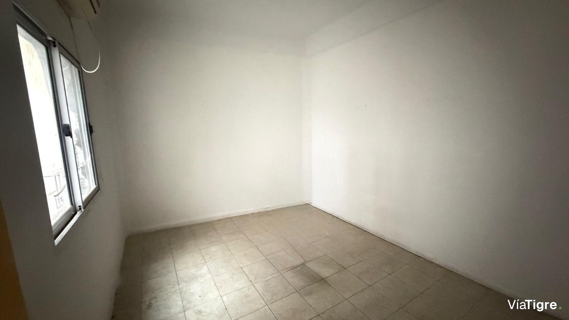 Venta Local / oficina con terraza en San Isidro