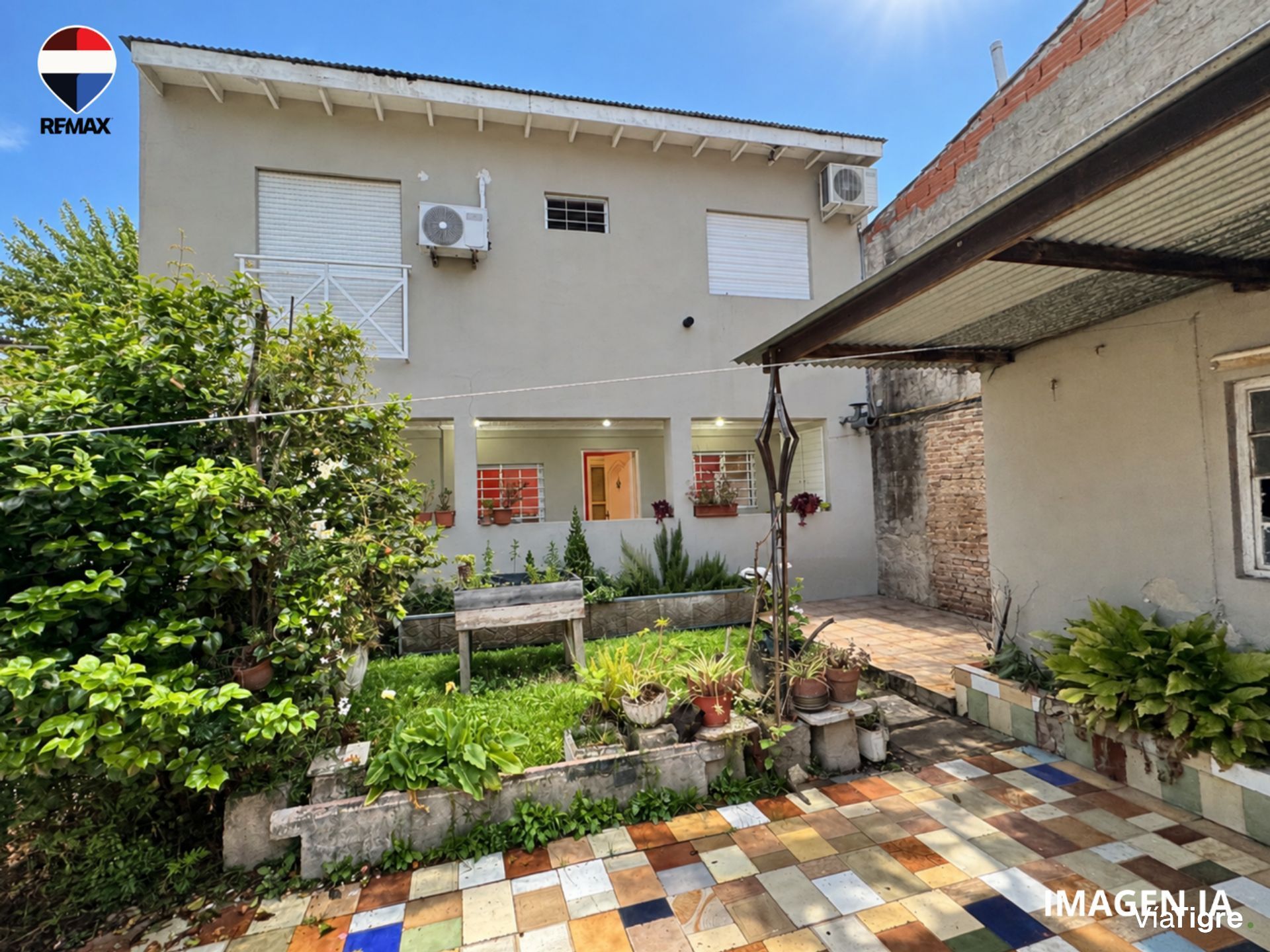 Venta Casa 6 Amb Olivos Cochera