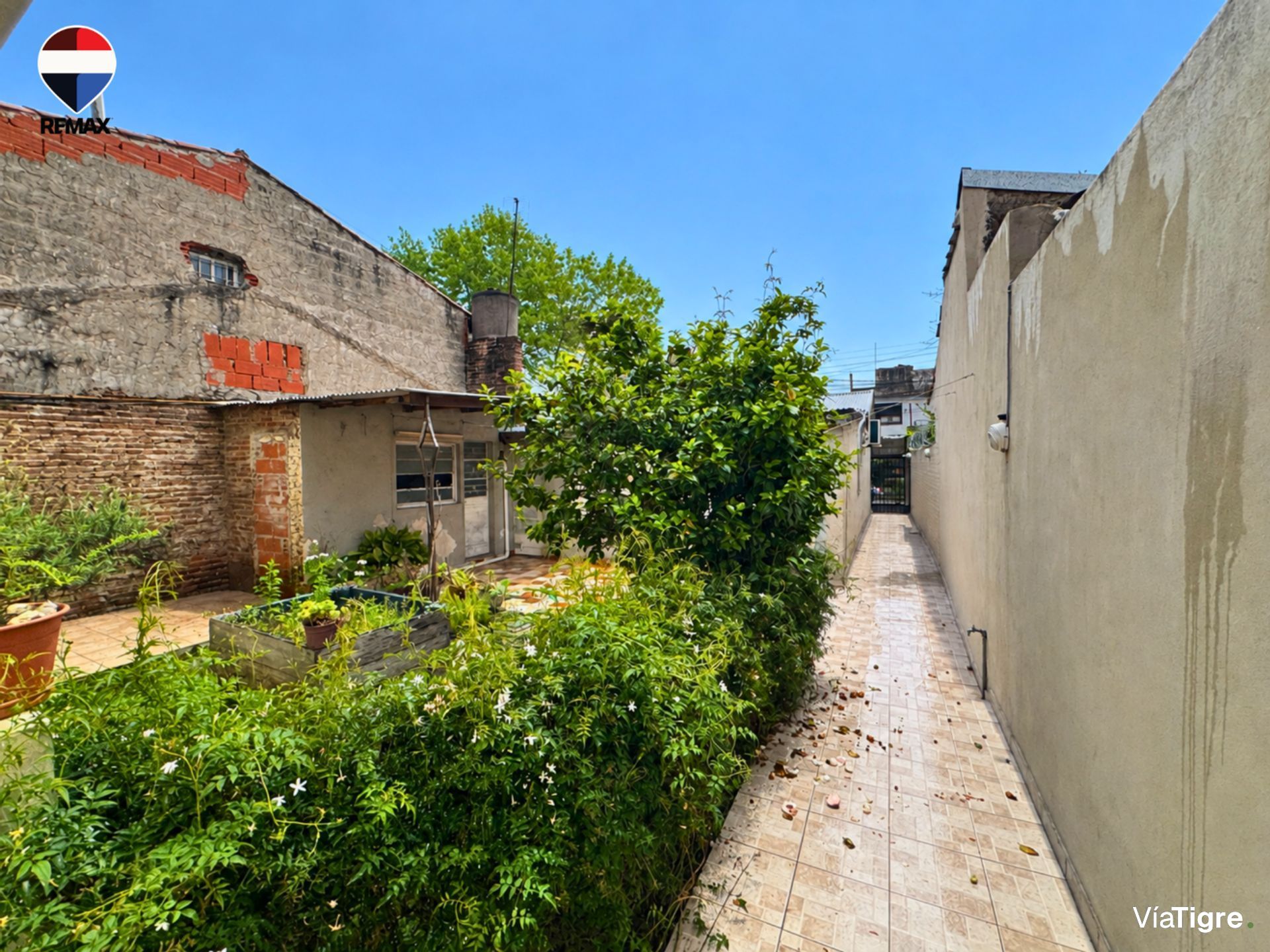 Venta Casa 6 Amb Olivos Cochera