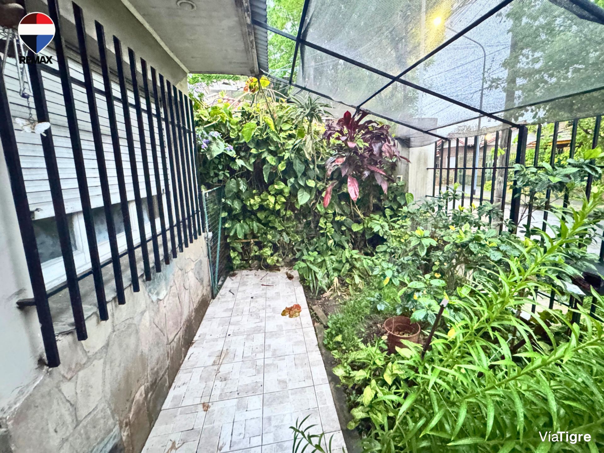 Venta Casa 6 Amb Olivos Cochera