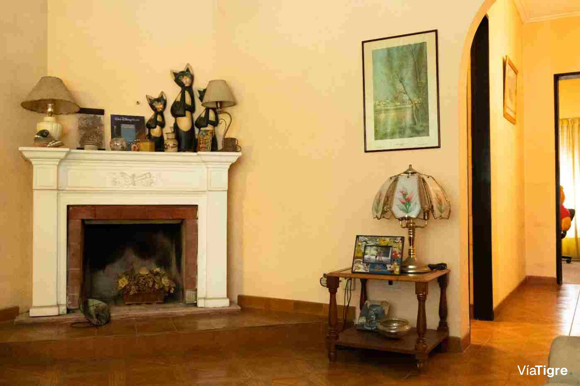 Casa En Venta 5 Ambientes - Don Torcuato C/Cochera