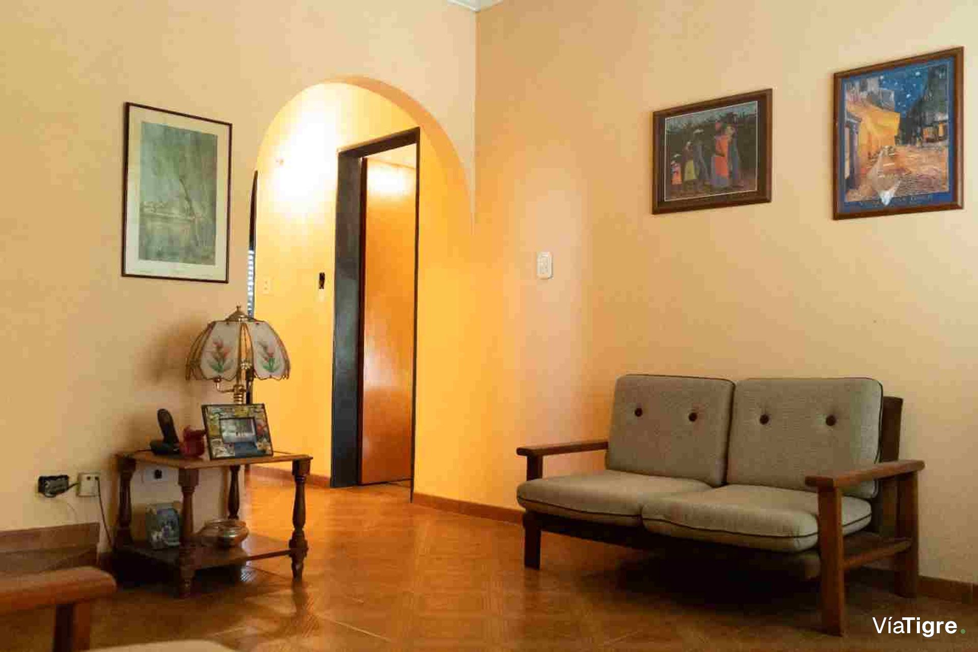 Casa En Venta 5 Ambientes - Don Torcuato C/Cochera