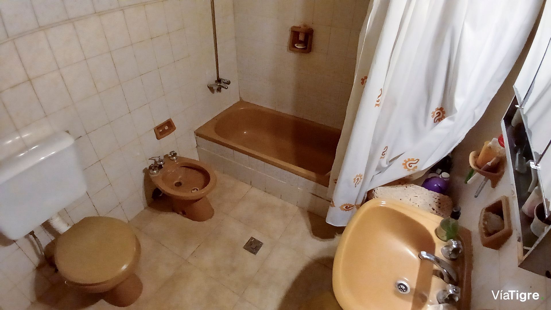 PH VENTA 4 ambientes OLIVOS - 2 Patios