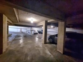 Sale of Covered Garage in San Fernando Downtown