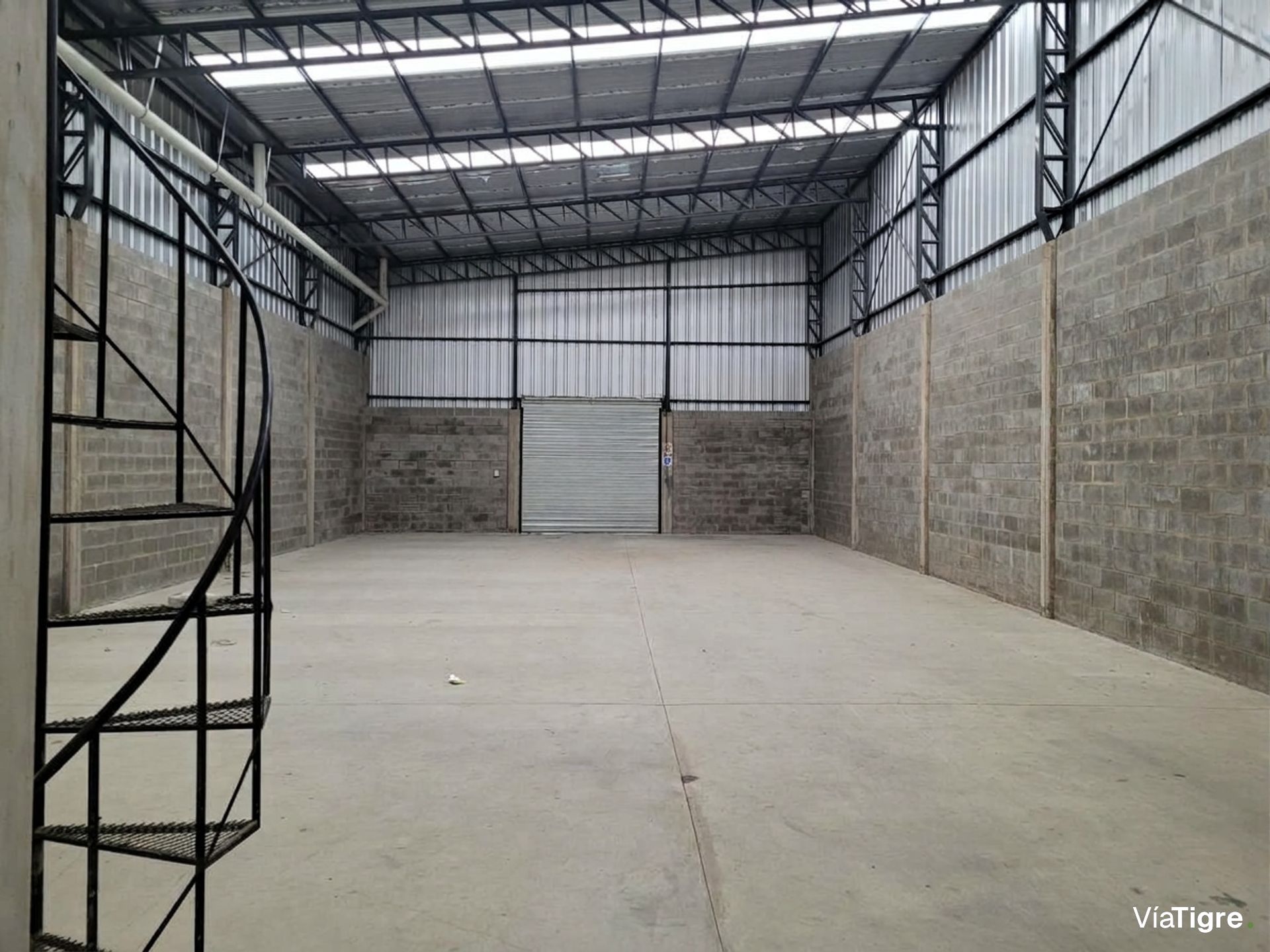Galpon A Estrenar En Ricardo Rojas,Zona Industrial