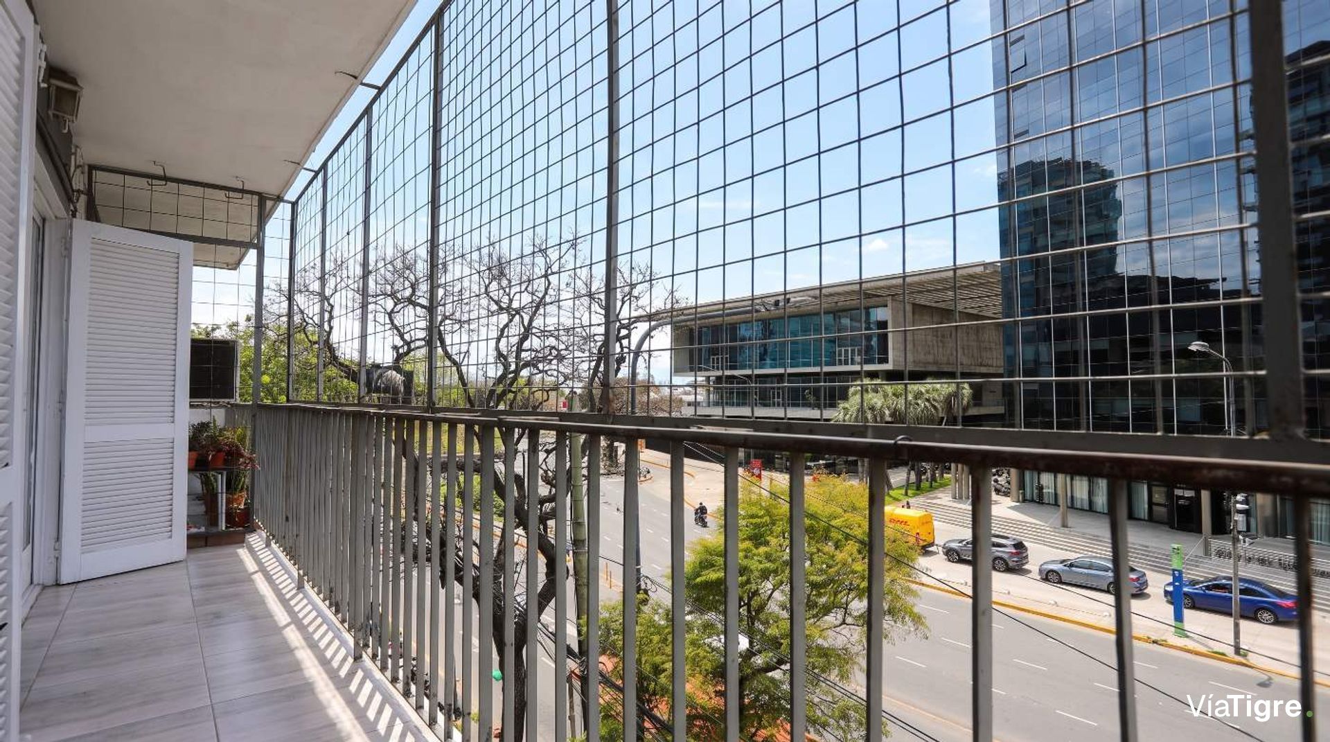 Venta Departamento 4 Amb Con Balcon- Vte. López