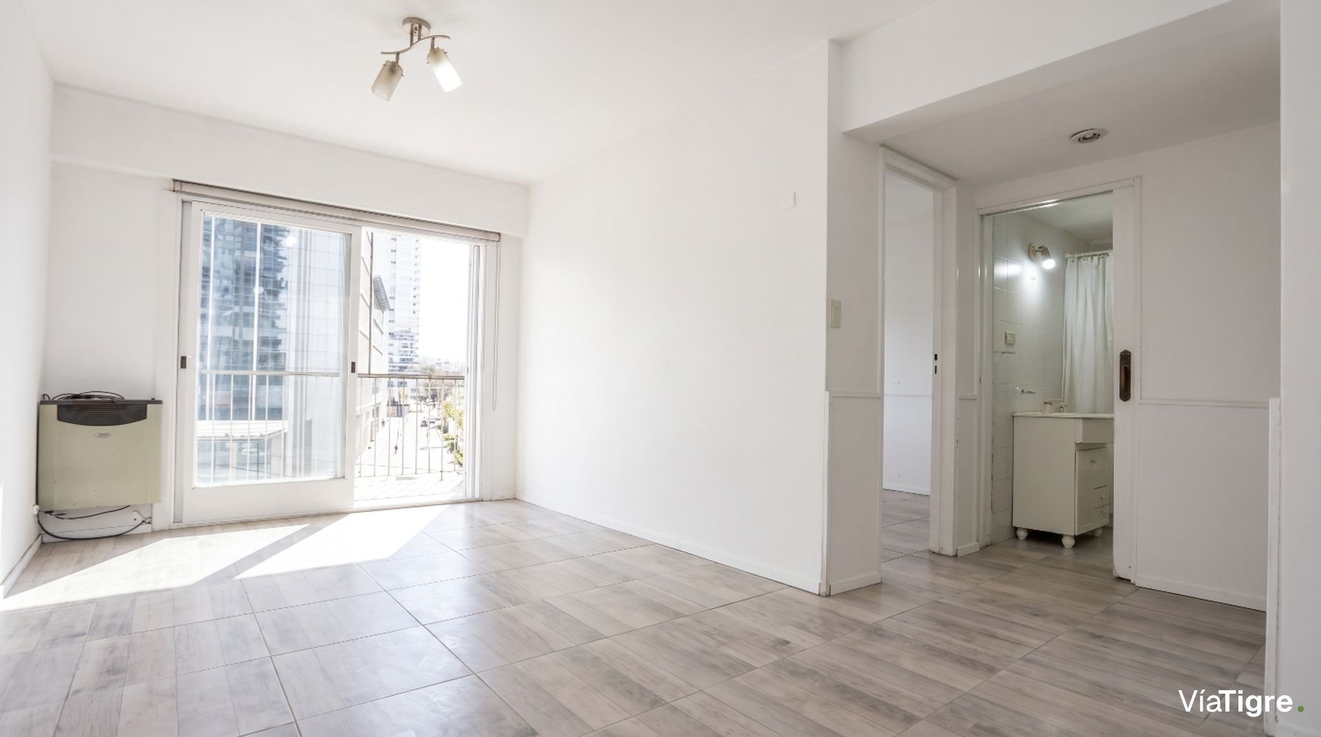 Venta Departamento 4 Amb Con Balcon- Vte. López
