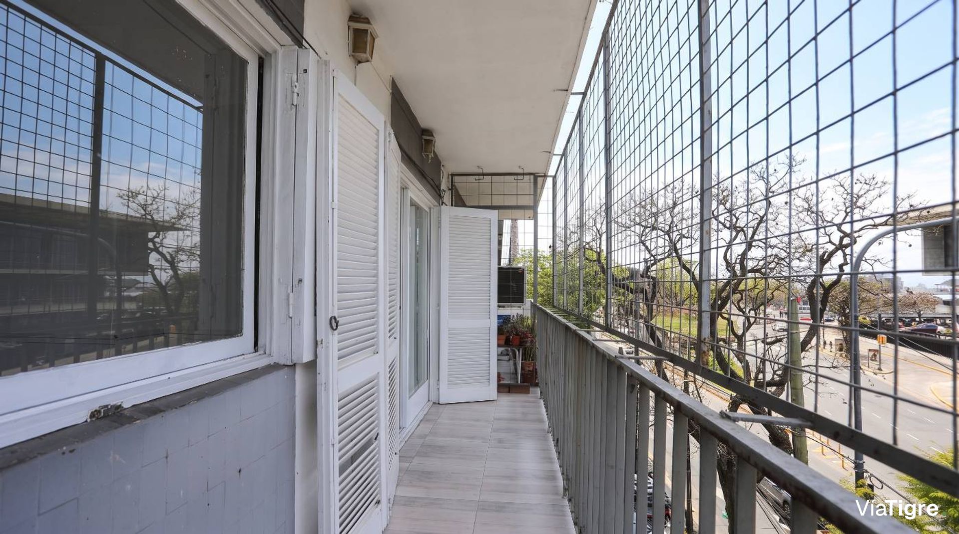 Venta Departamento 4 Amb Con Balcon- Vte. López