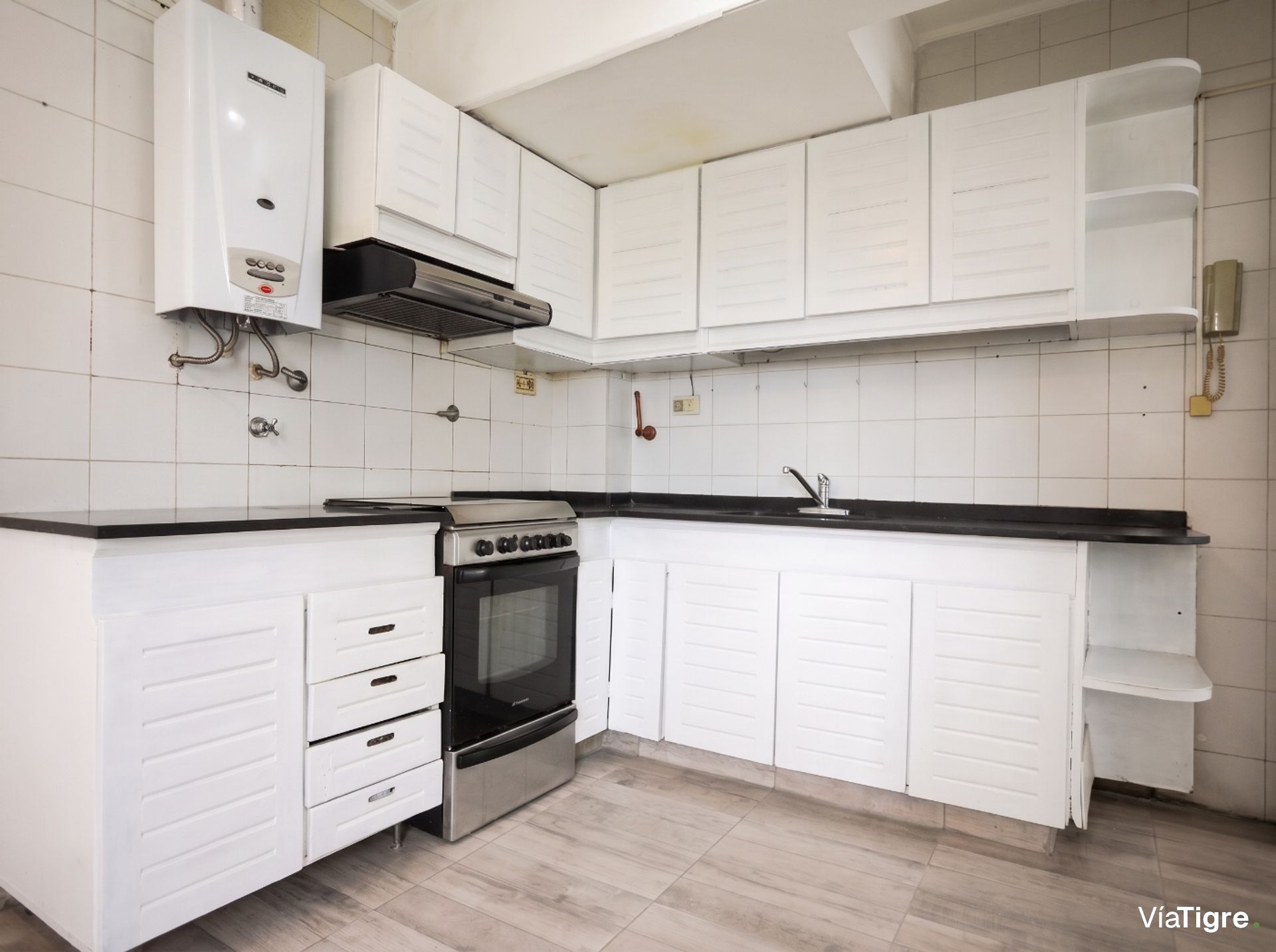 Venta Departamento 4 Amb Con Balcon- Vte. López