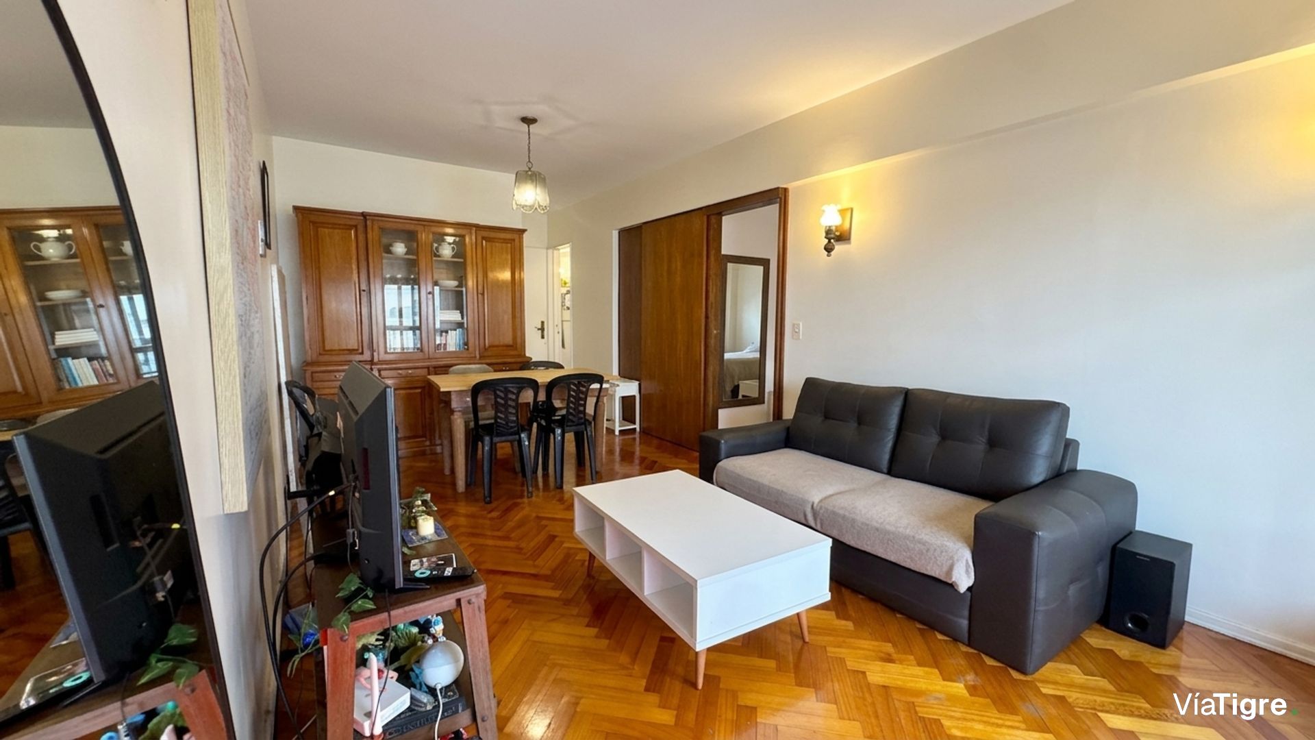 Alquiler 3 Ambientes En Torre | Balcón | Cochera