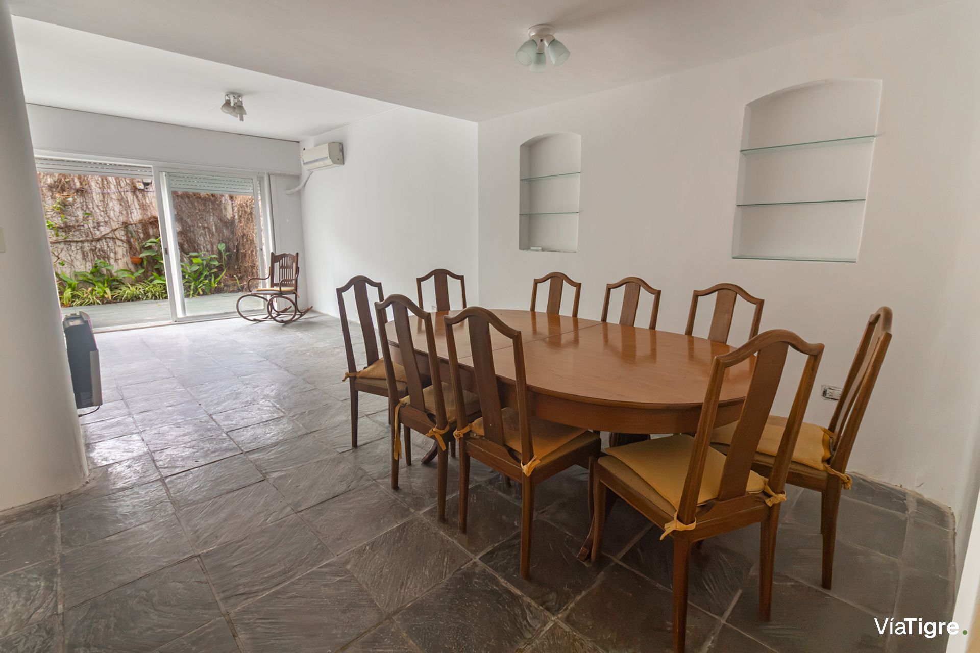 Venta Dpto En Pb 4 Amb En Acassuso- 2 Patios+ Coch