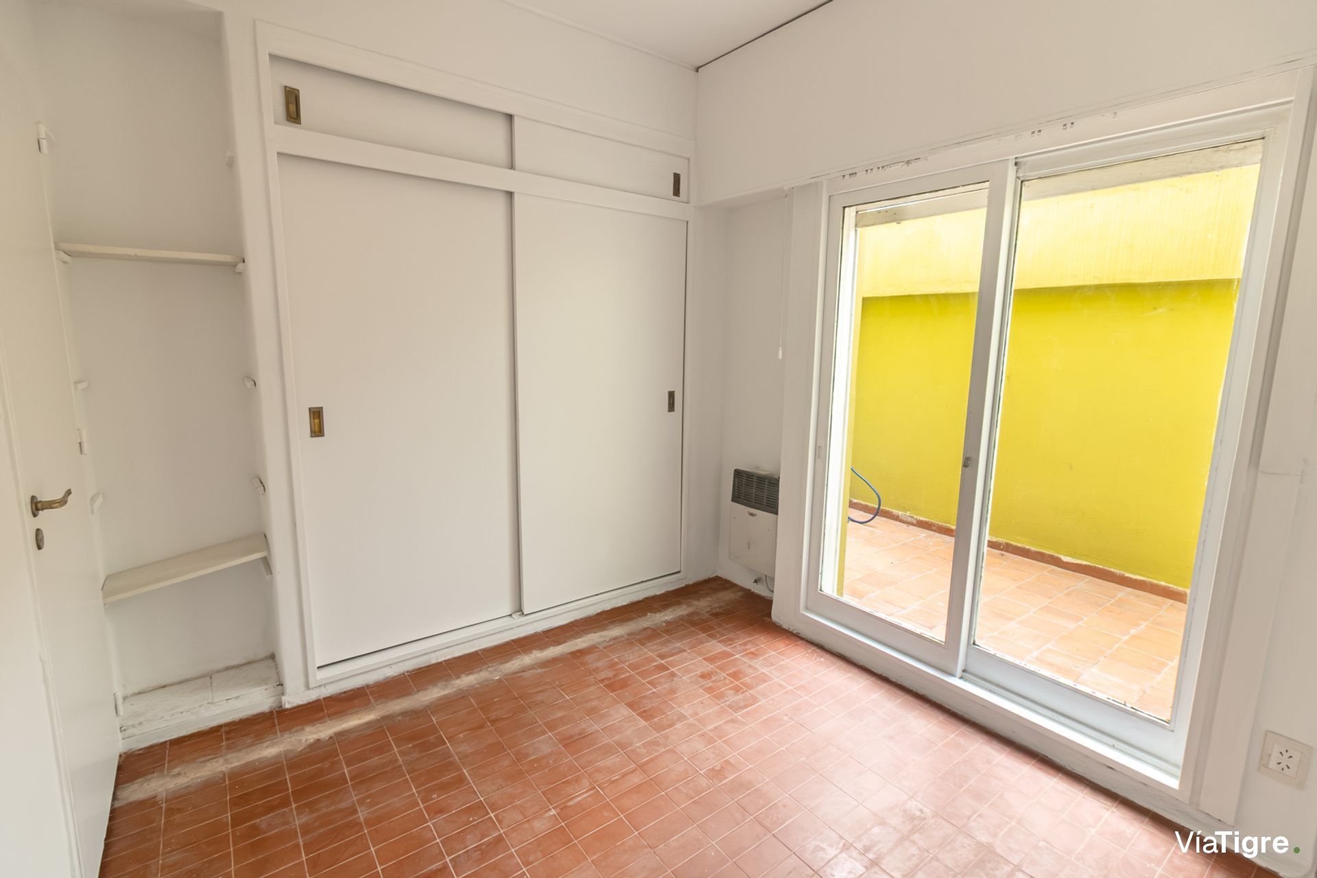 Venta Dpto En Pb 4 Amb En Acassuso- 2 Patios+ Coch