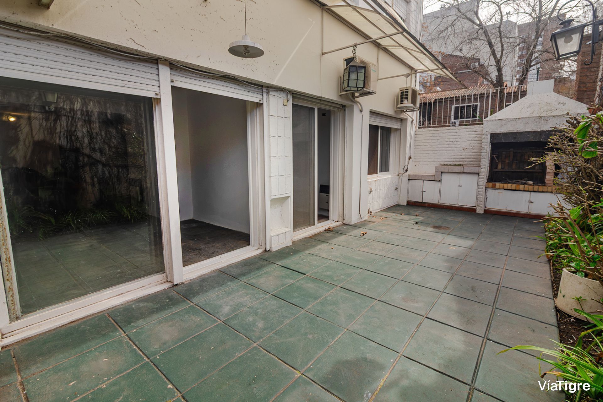 Venta Dpto En Pb 4 Amb En Acassuso- 2 Patios+ Coch