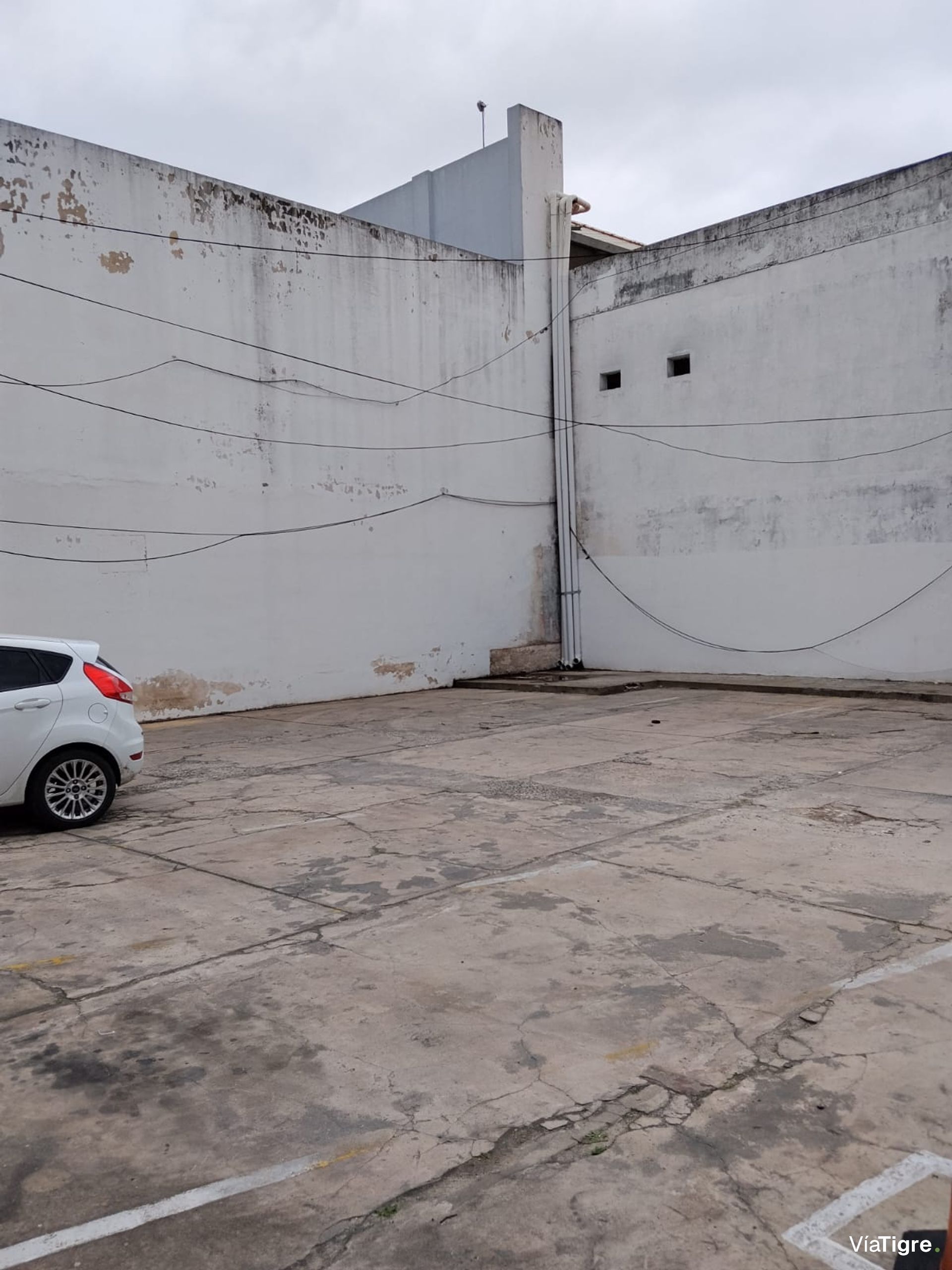 Alquiler Local Comercial En Galeria San Isidro