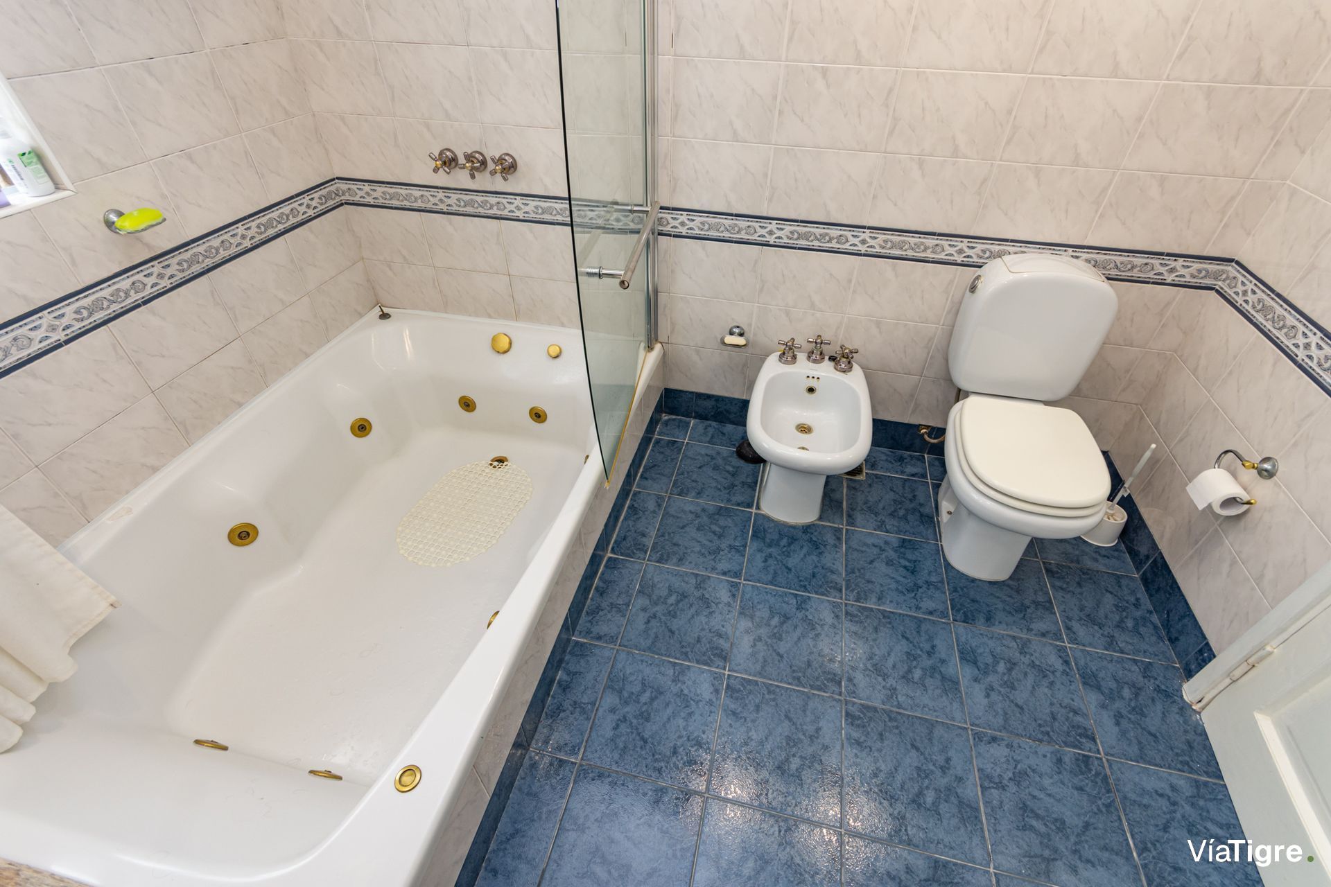 Venta Casa Lote Propio Jardin Pile Cochera Florida
