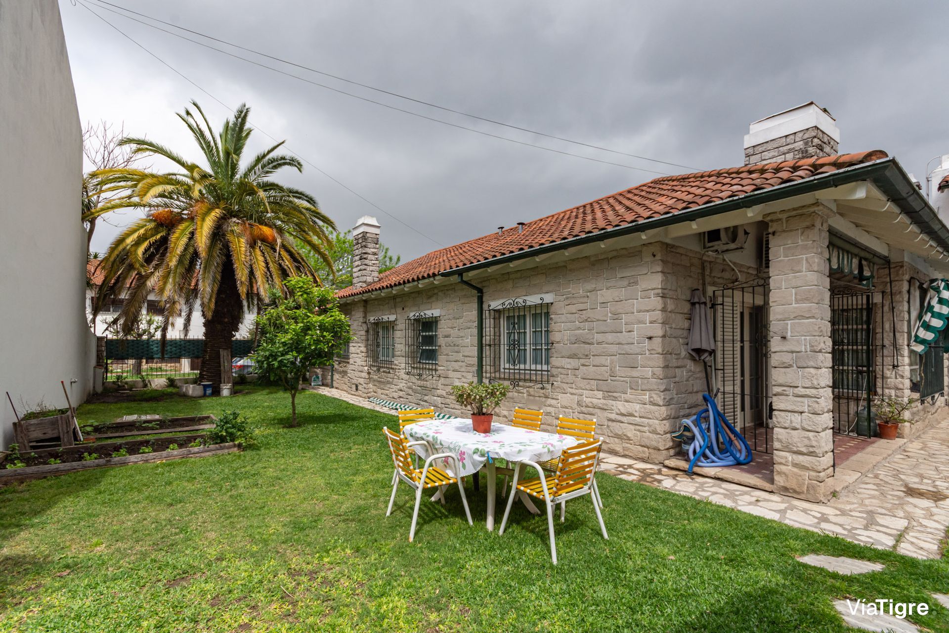 Venta Casa Lote Propio Jardin Pile Cochera Florida