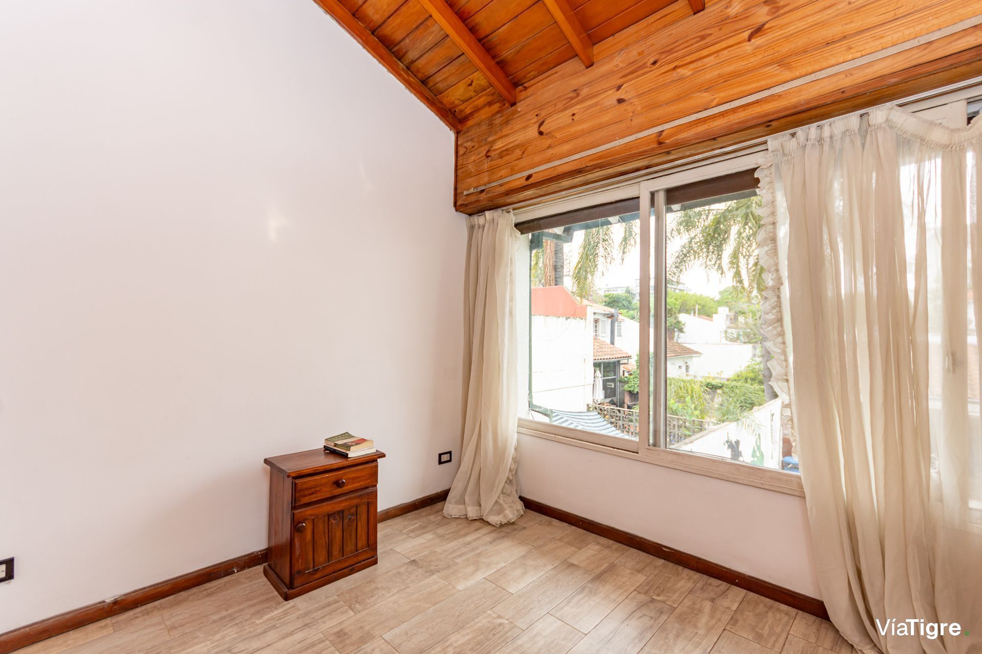 Venta Casa Lote Propio Jardin Pile Cochera Florida