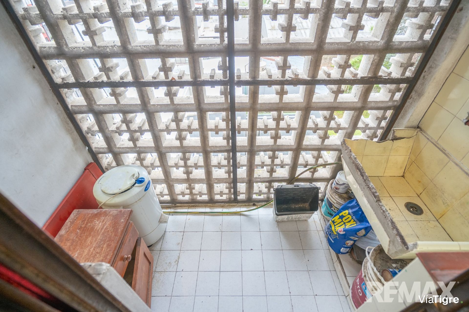 Venta depto 3 amb a refaccionar 2 balcones Tigre