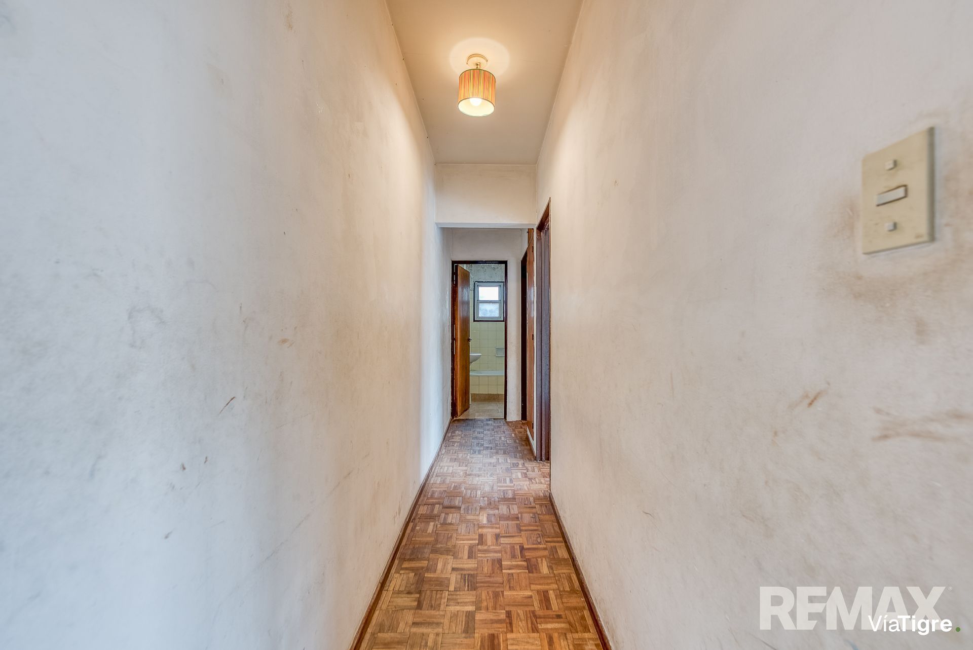 Venta depto 3 amb a refaccionar 2 balcones Tigre