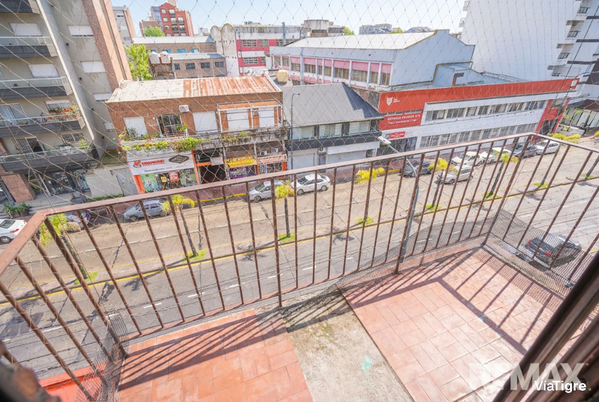 Venta depto 3 amb a refaccionar 2 balcones Tigre