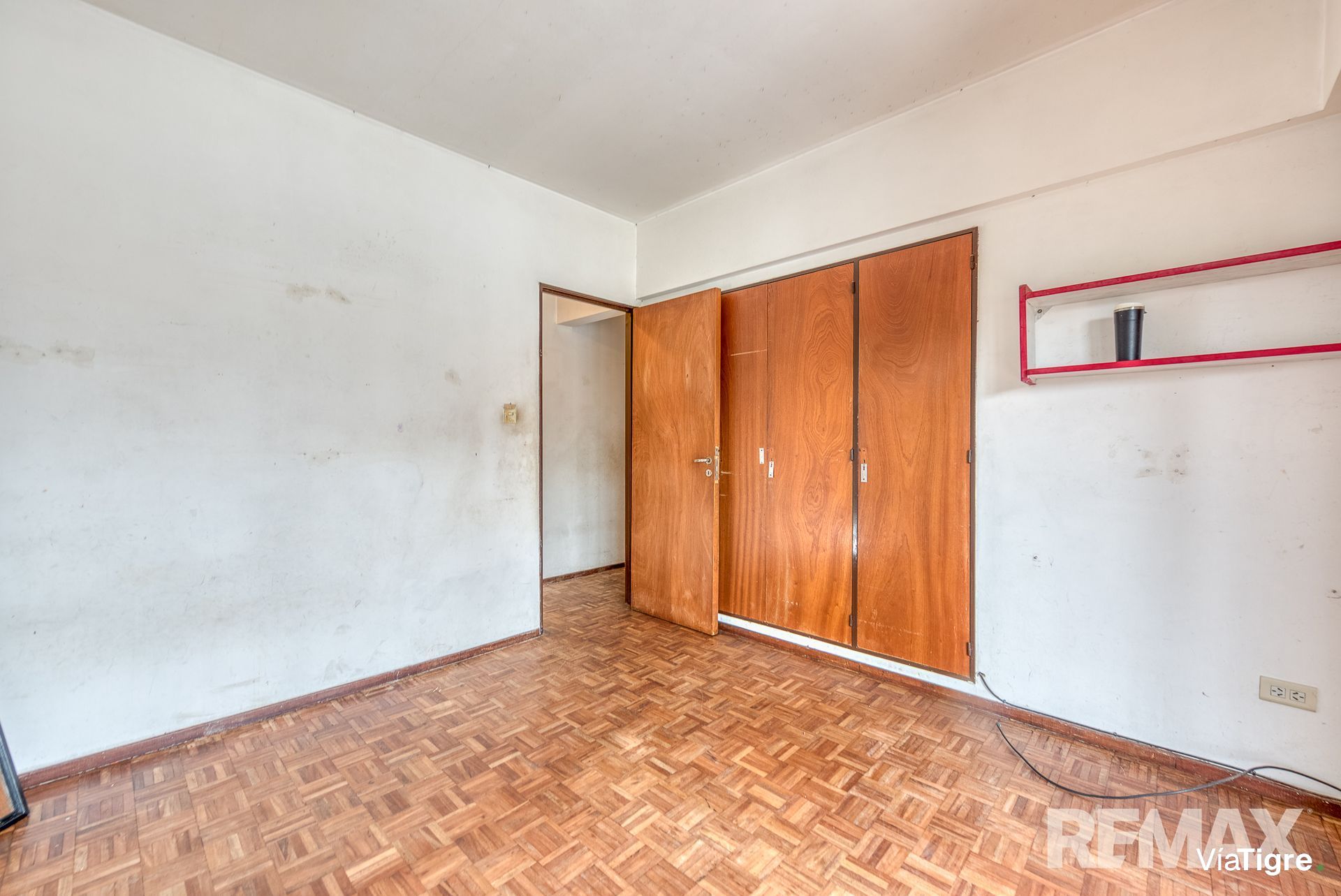 Venta depto 3 amb a refaccionar 2 balcones Tigre