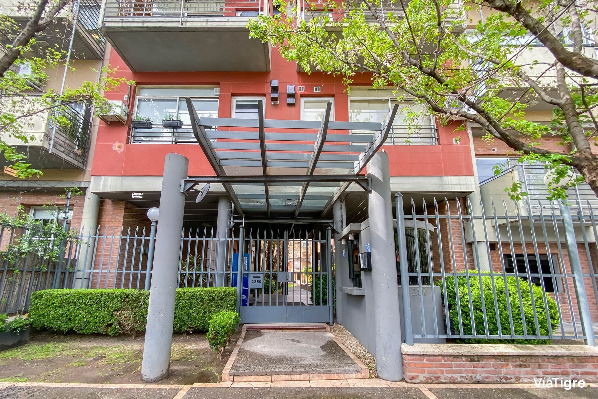 Venta Depto 2 Amb Luminoso Balcon Pileta Vte Lopez
