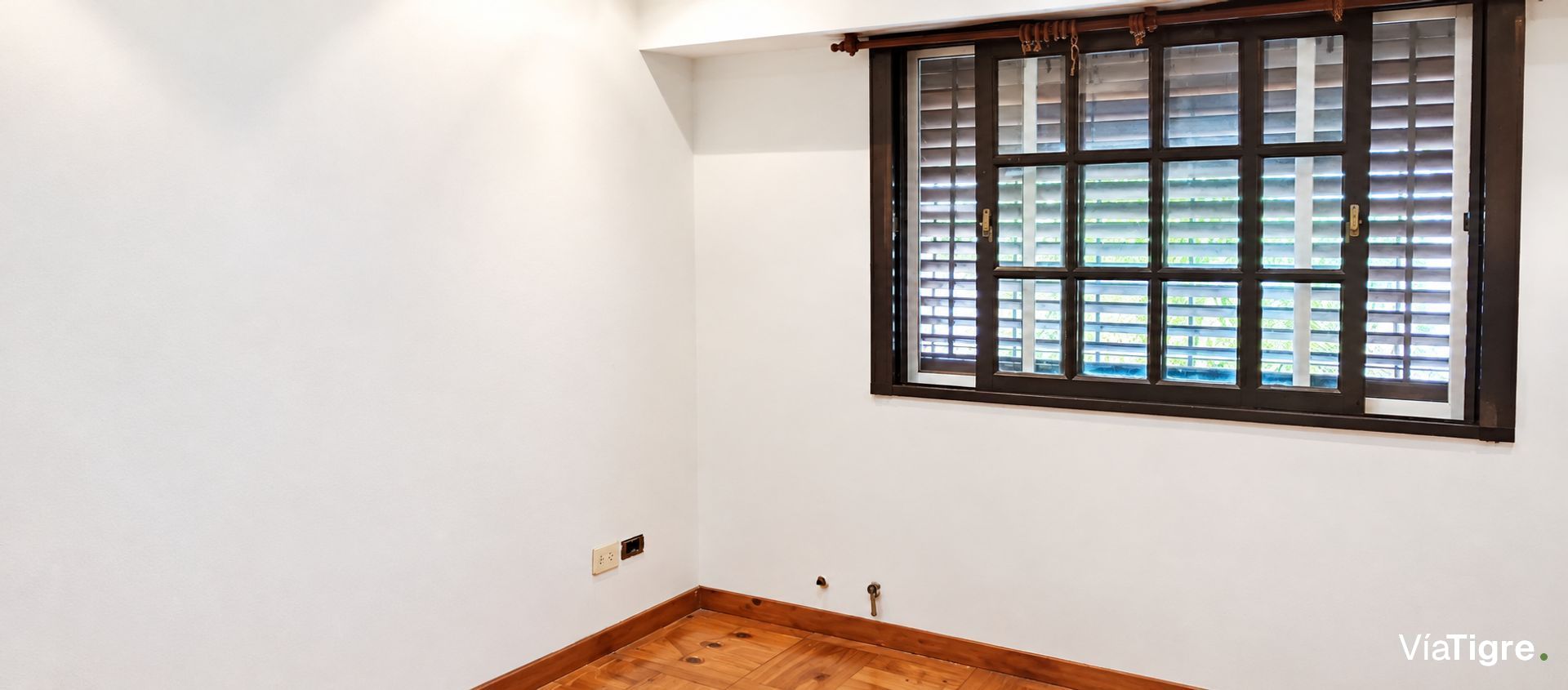 Venta Casa Triplex 6 Ambientes Martinez Parrilla