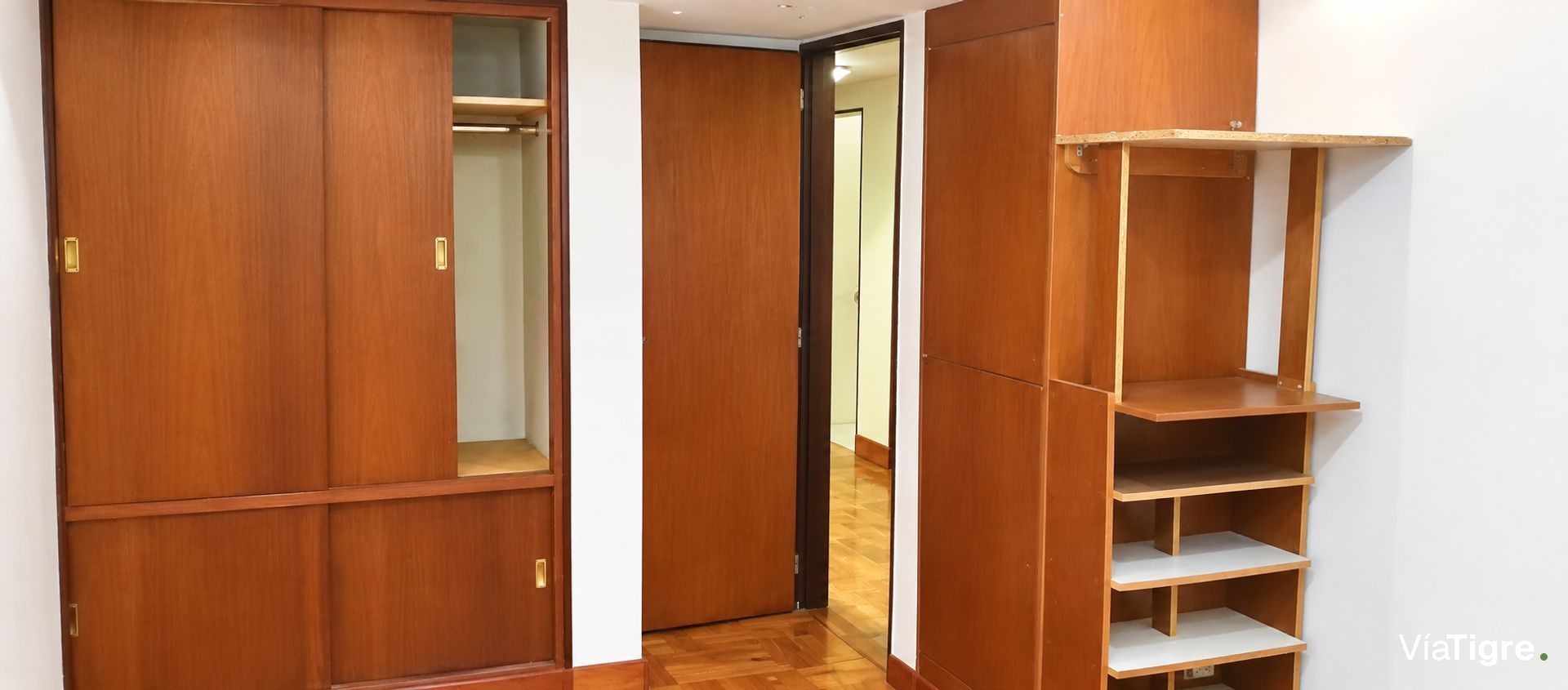 Venta Casa Triplex 6 Ambientes Martinez Parrilla