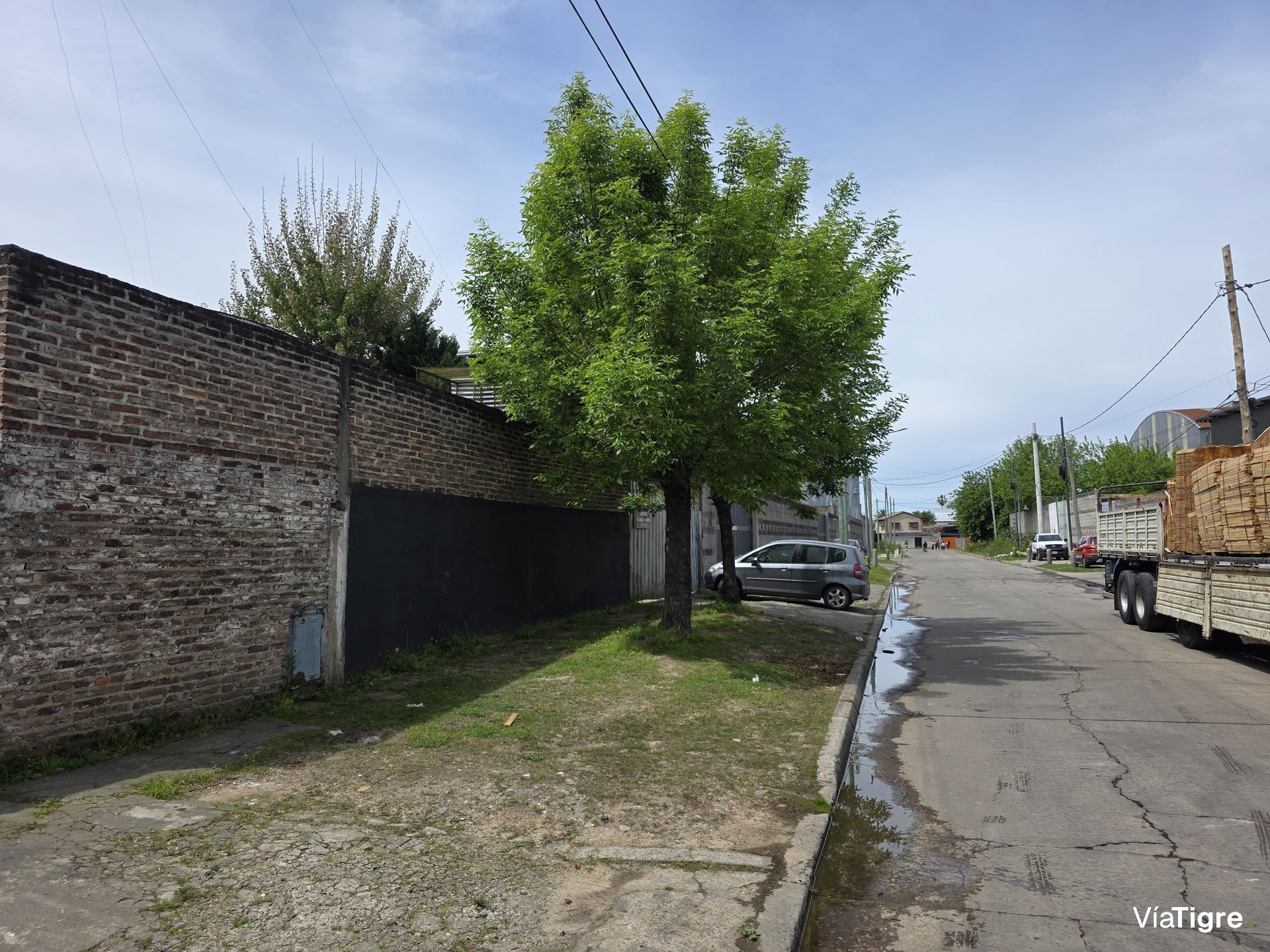 Venta Galpon En Tigre Dos Lotes