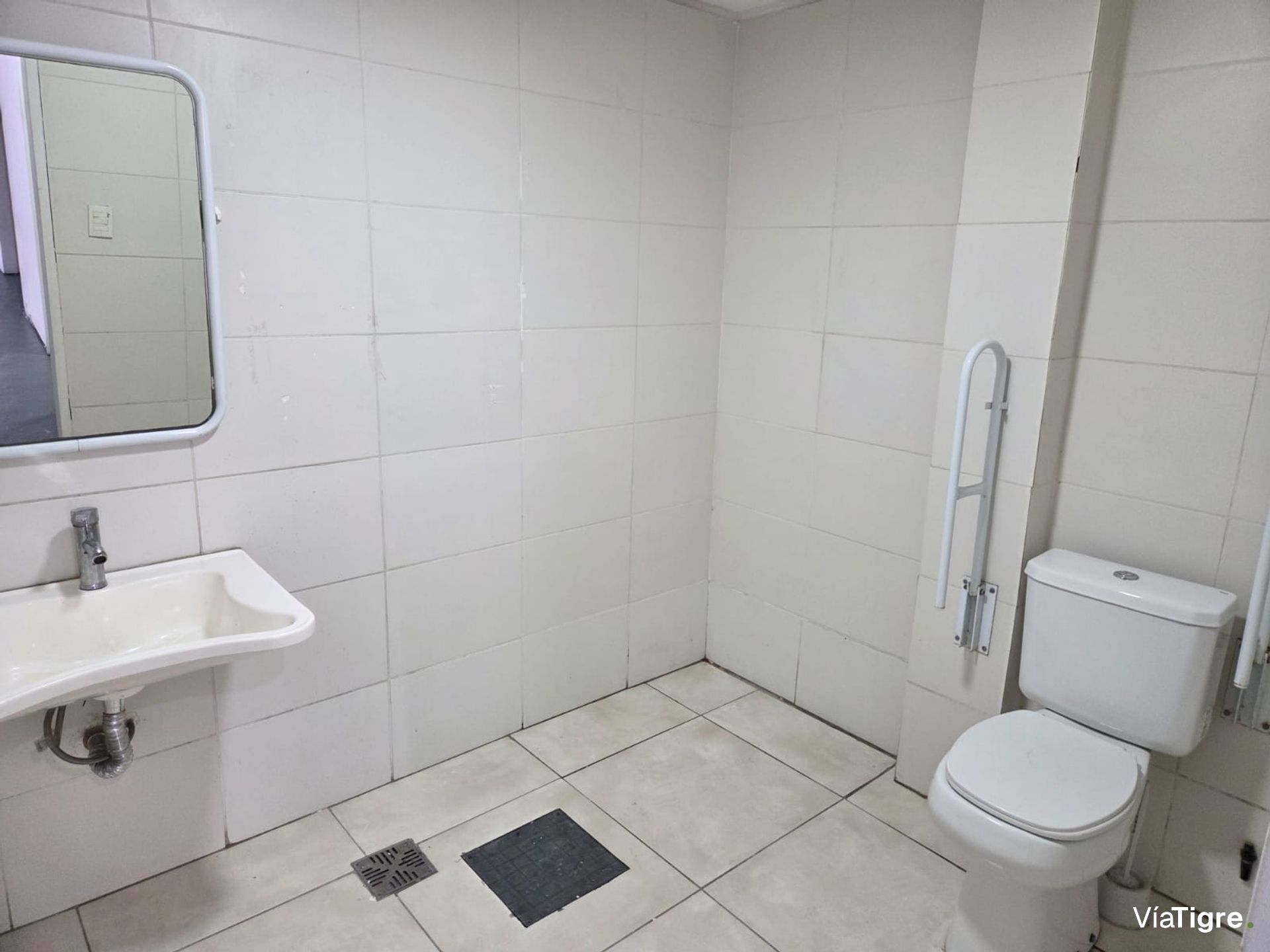GALPÓN VENTA Florida VL Bs As 385M² Apto Credito