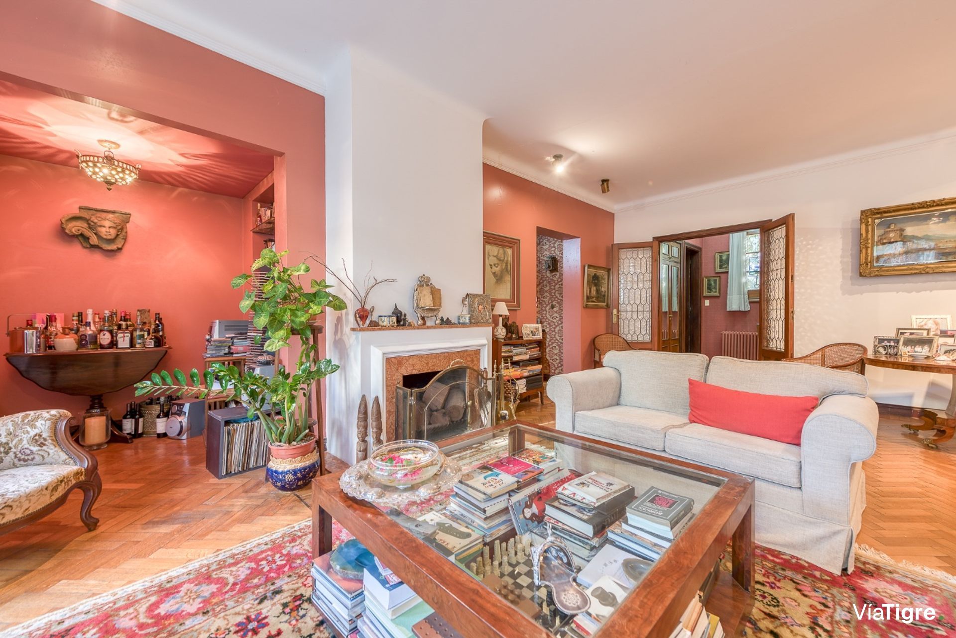 Casa venta en La Lucila, parque pileta y parrilla