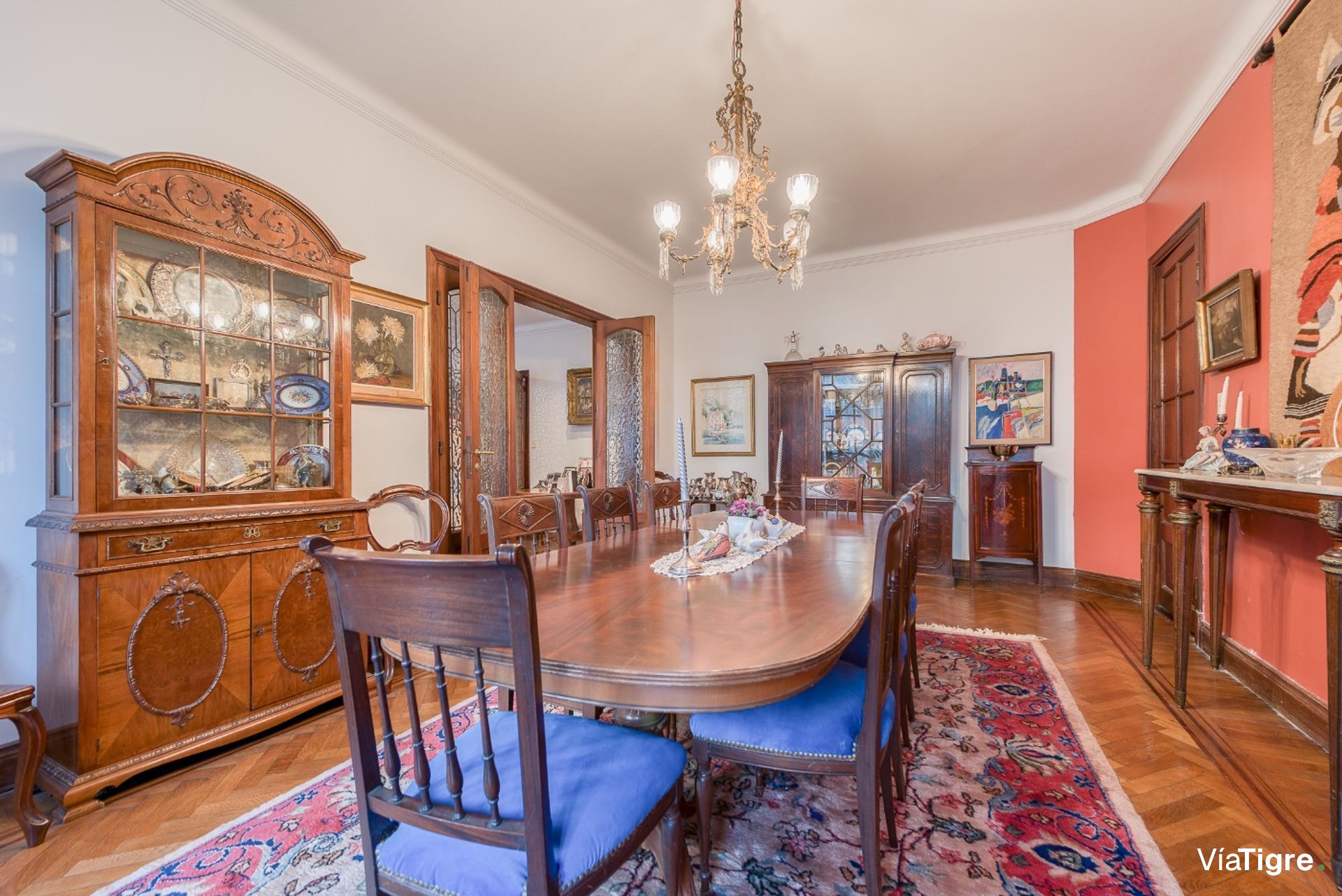 Casa venta en La Lucila, parque pileta y parrilla