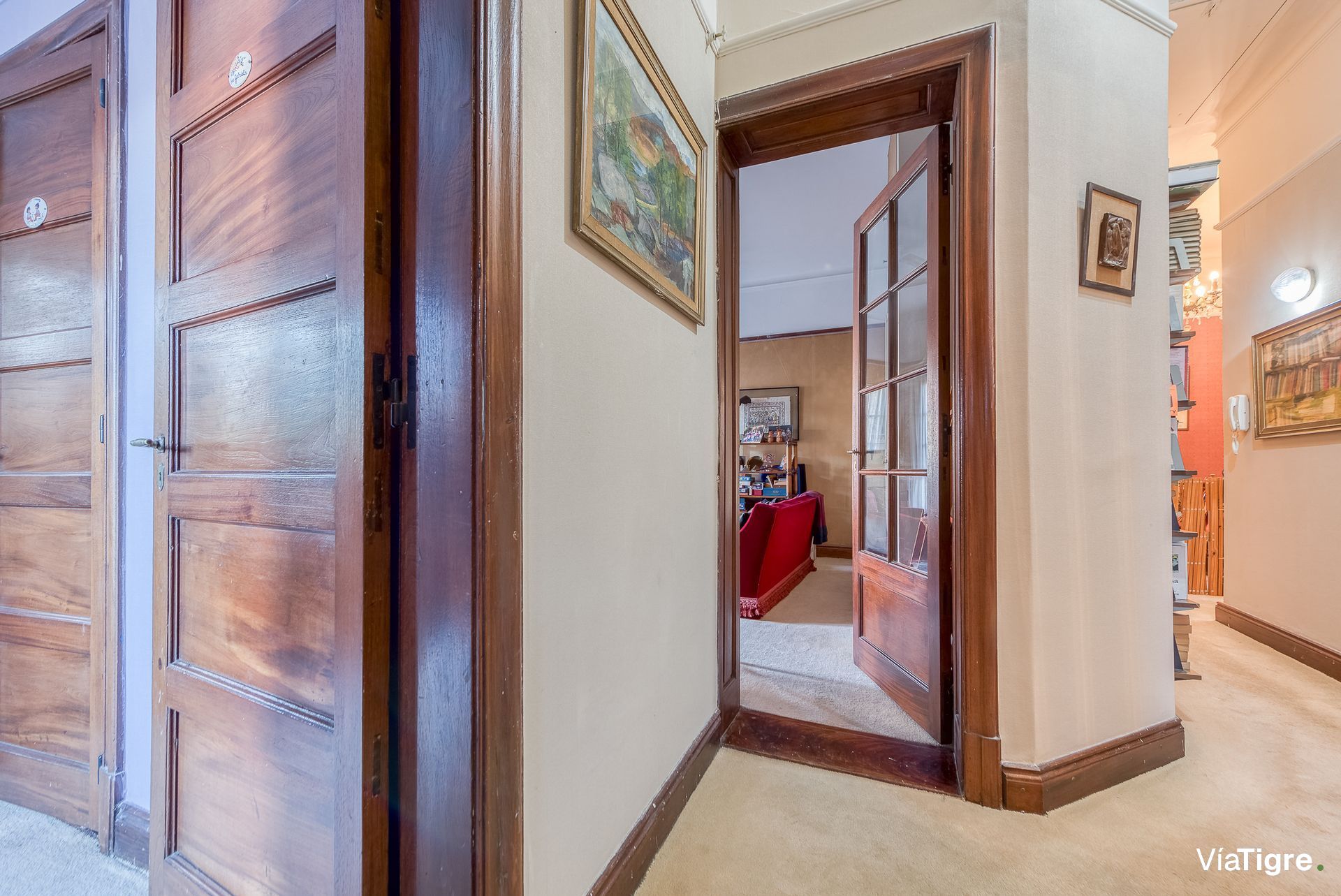 Casa venta en La Lucila, parque pileta y parrilla