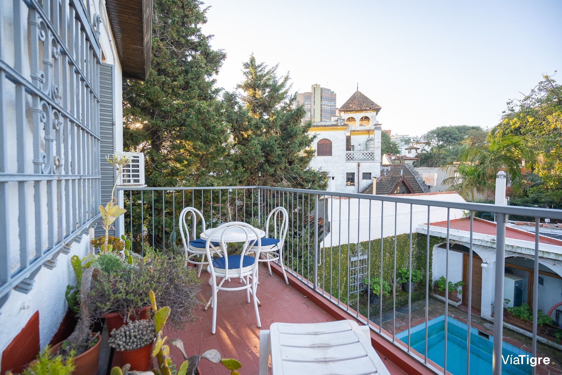 Casa venta en La Lucila, parque pileta y parrilla