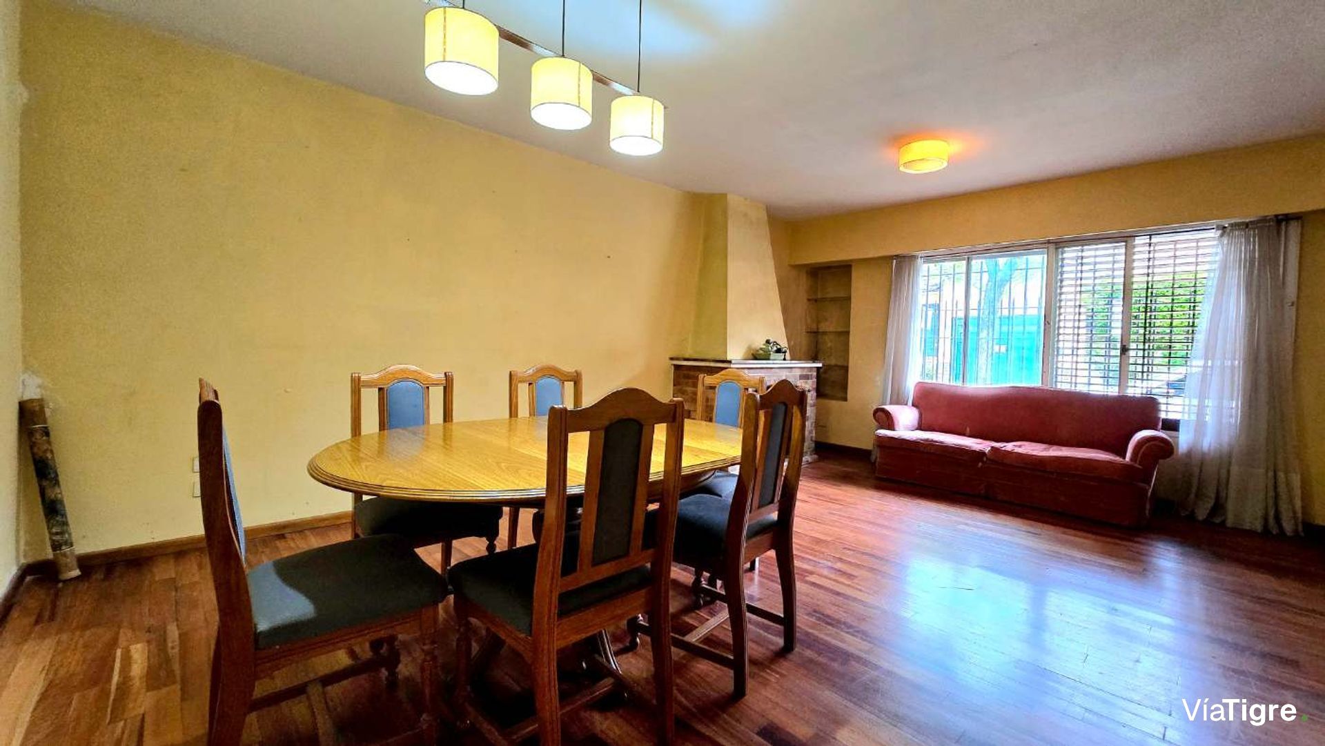 Venta casa 5 ambientes en Olivos con patio