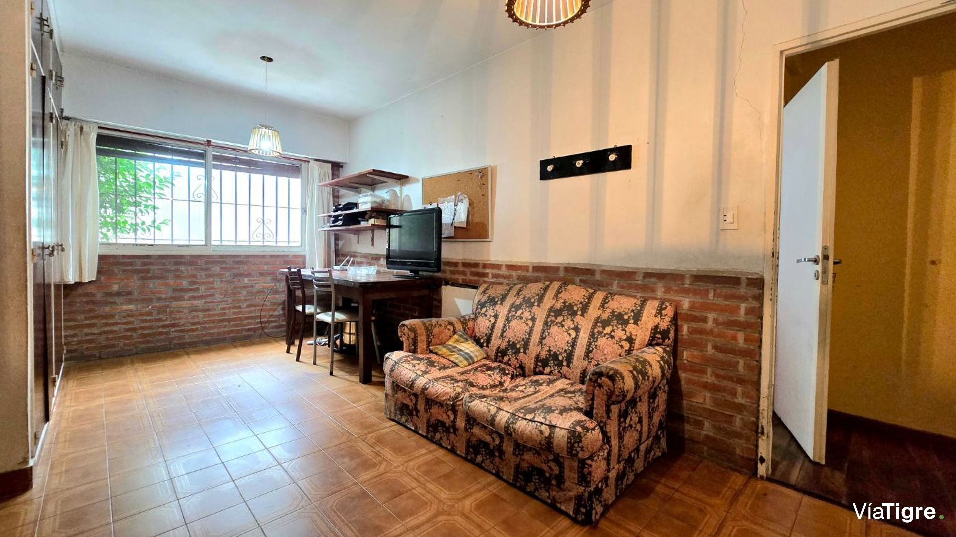 Venta casa 5 ambientes en Olivos con patio