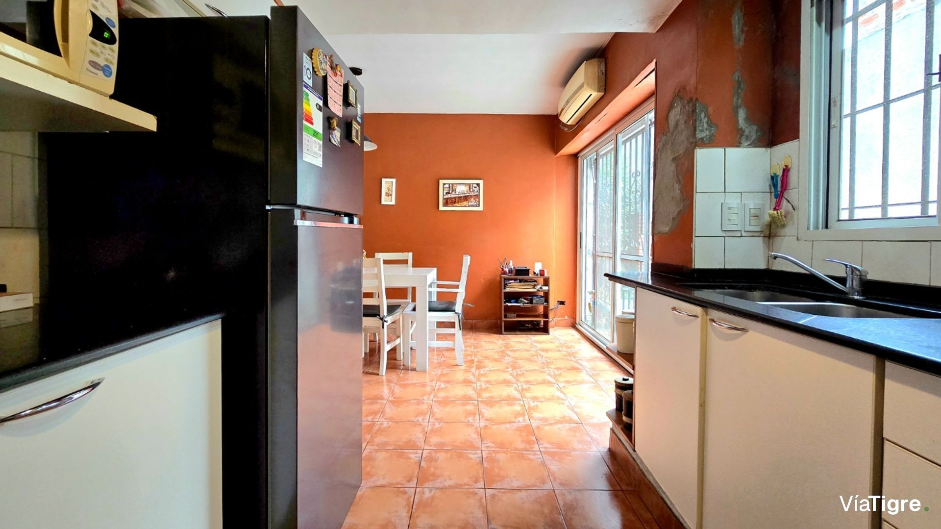 Venta casa 5 ambientes en Olivos con patio