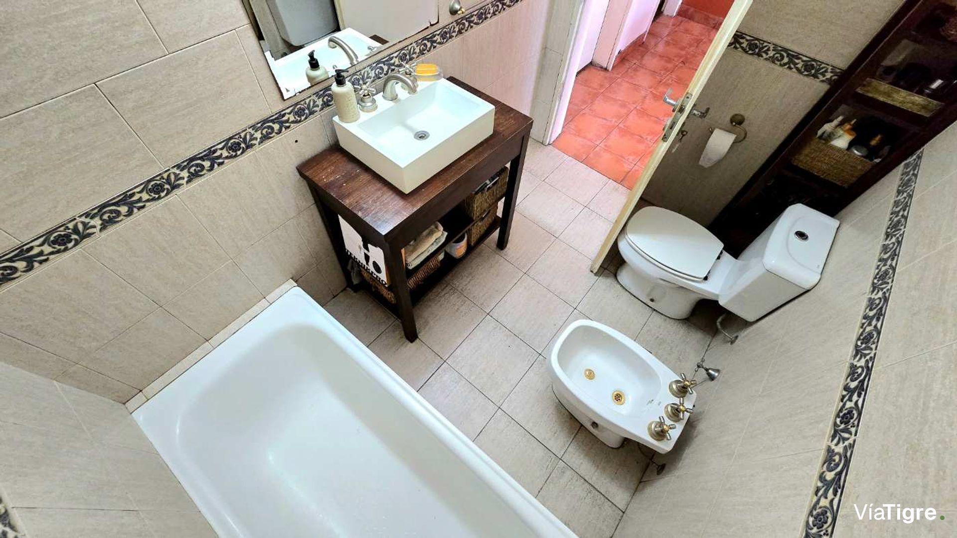 Venta casa 5 ambientes en Olivos con patio