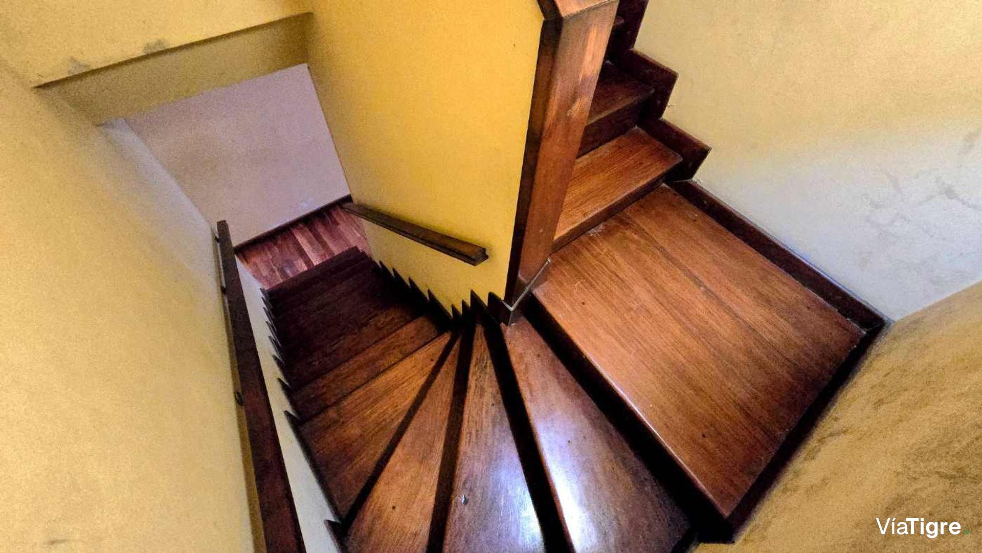 Venta casa 5 ambientes en Olivos con patio