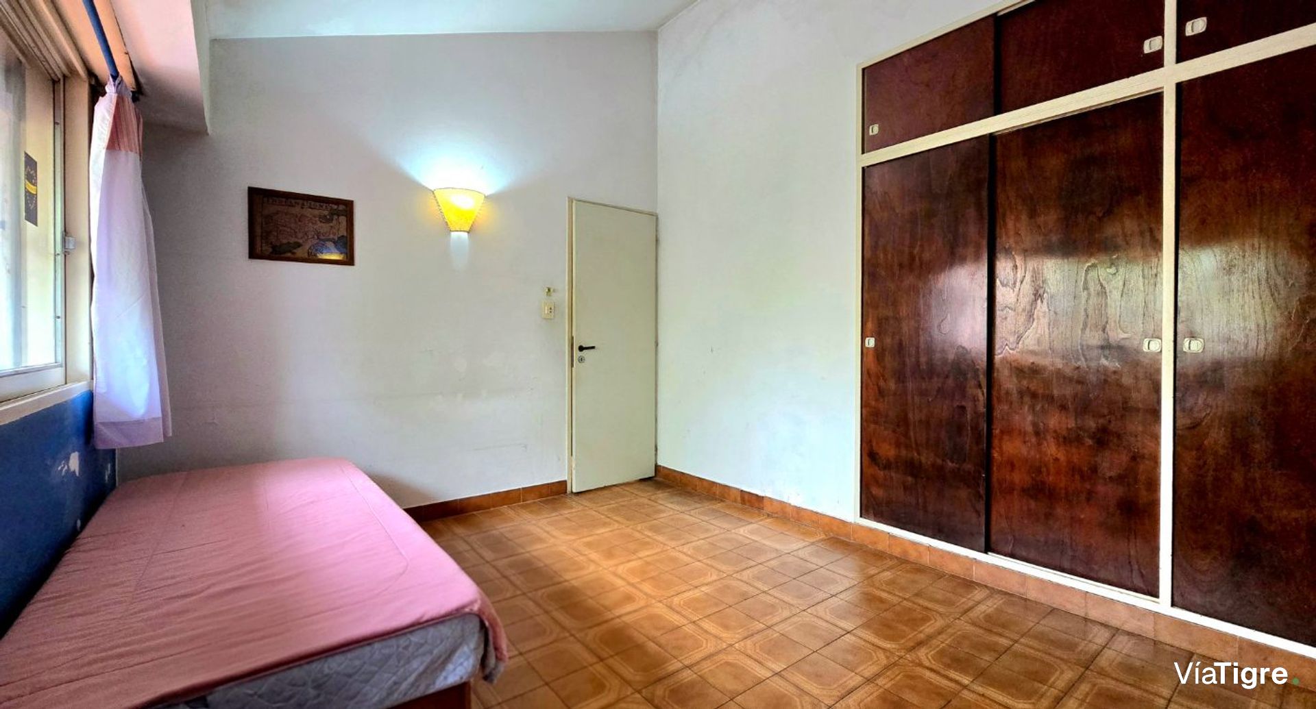 Venta casa 5 ambientes en Olivos con patio
