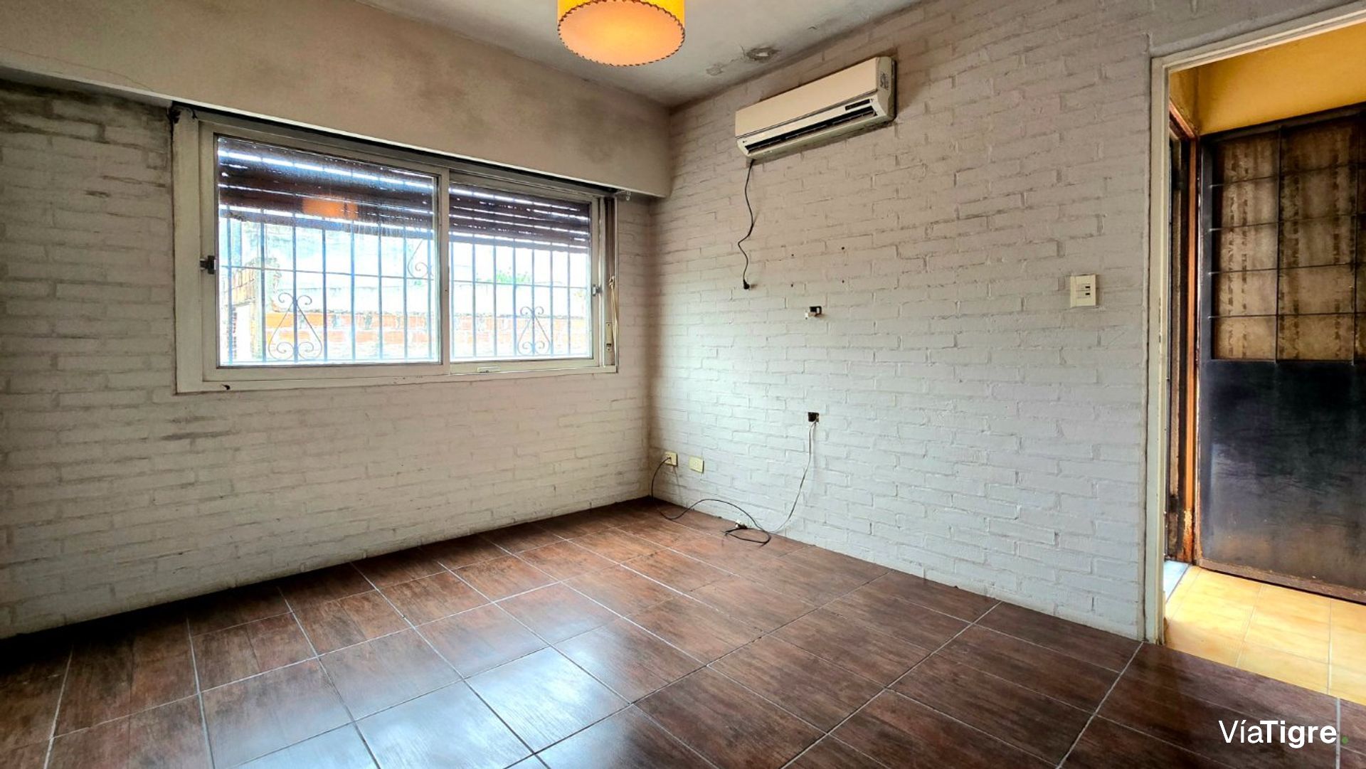 Venta casa 5 ambientes en Olivos con patio