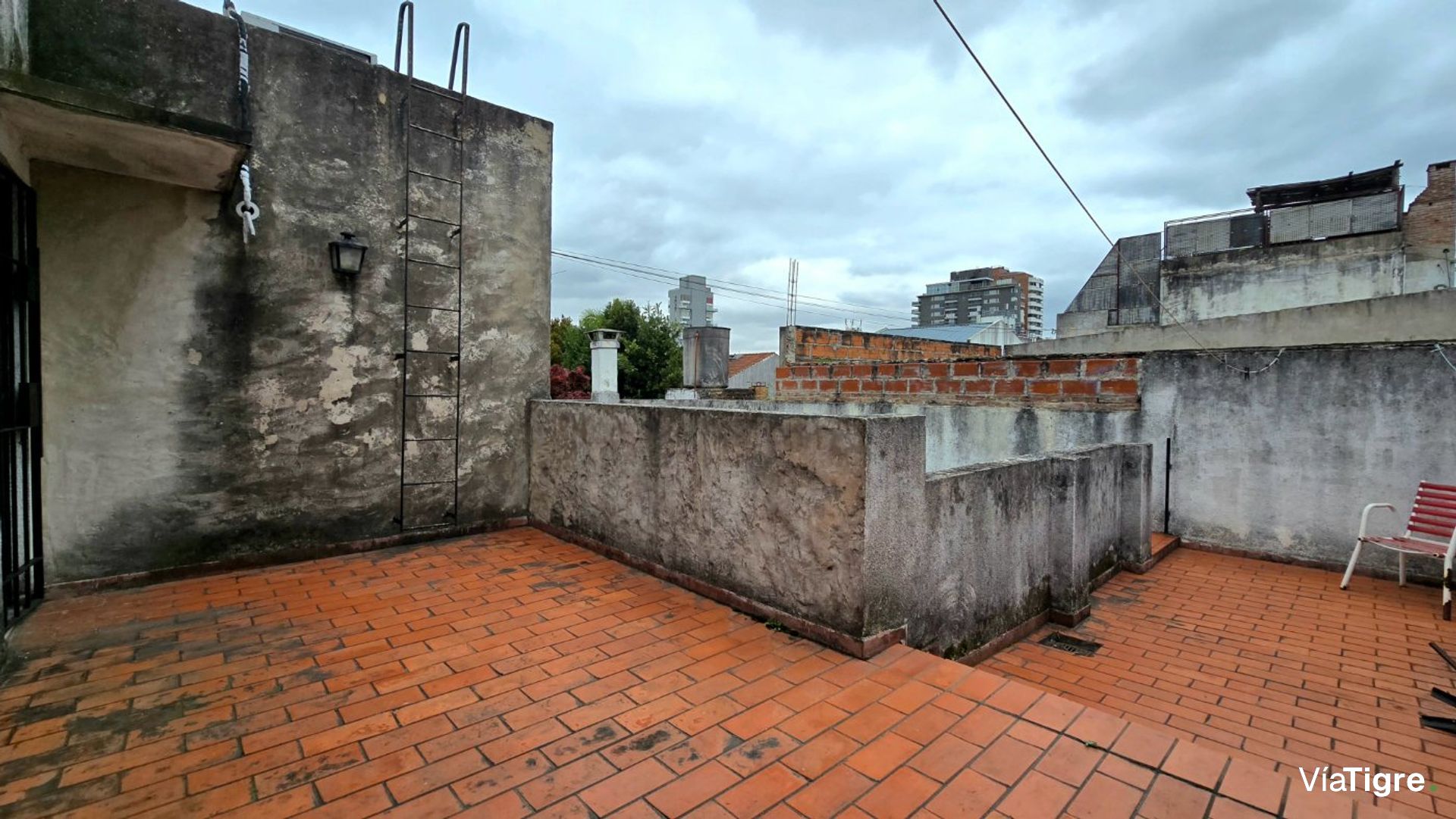 Venta casa 5 ambientes en Olivos con patio