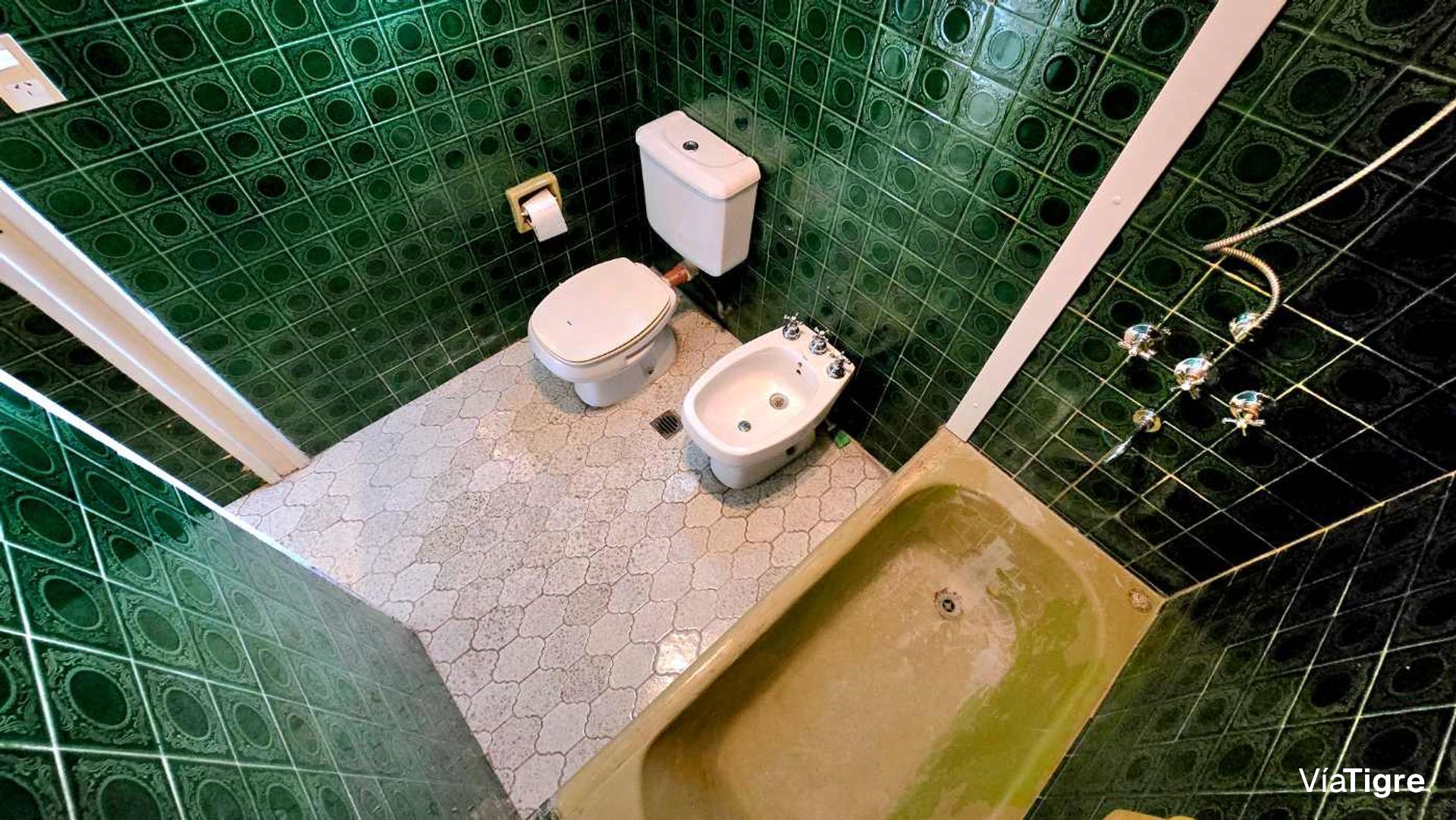 Venta casa 5 ambientes en Olivos con patio
