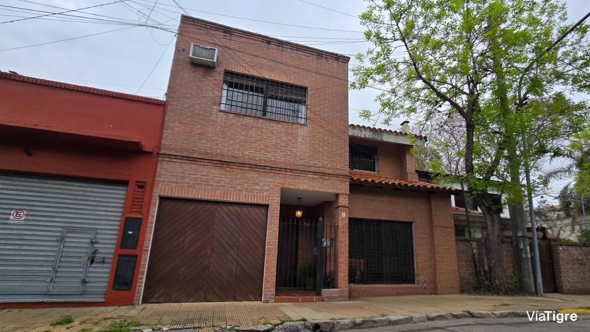 Venta casa 5 ambientes en Olivos con patio