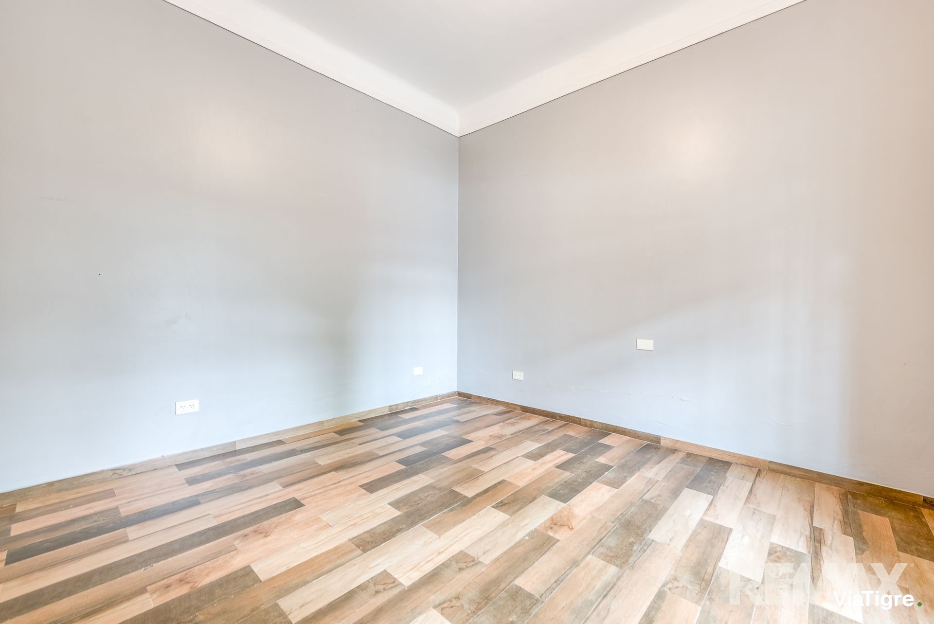 Venta casa 4 ambientes con gran jardin en Victoria